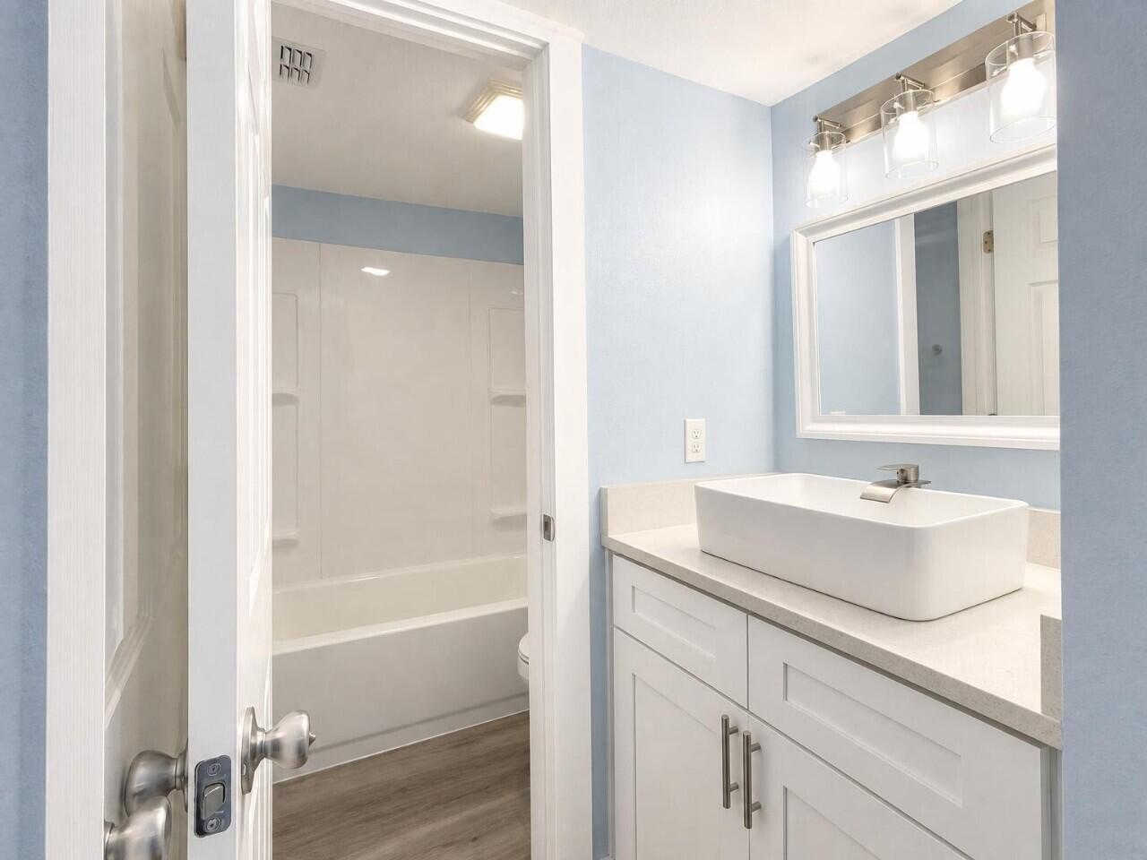 PIER ONE CONDO - Residential