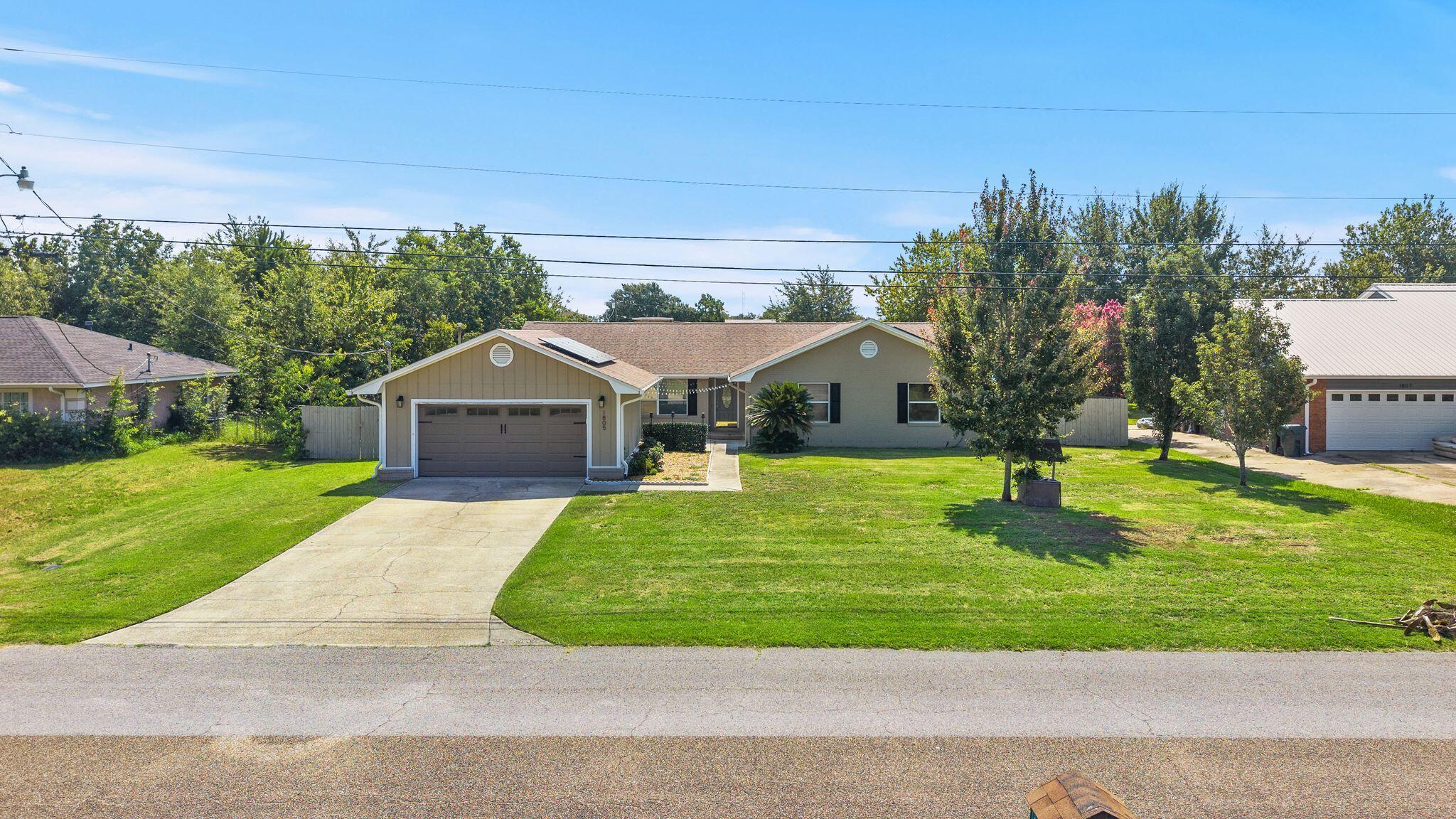 NO RECORDED SUBDIVISION - Residential