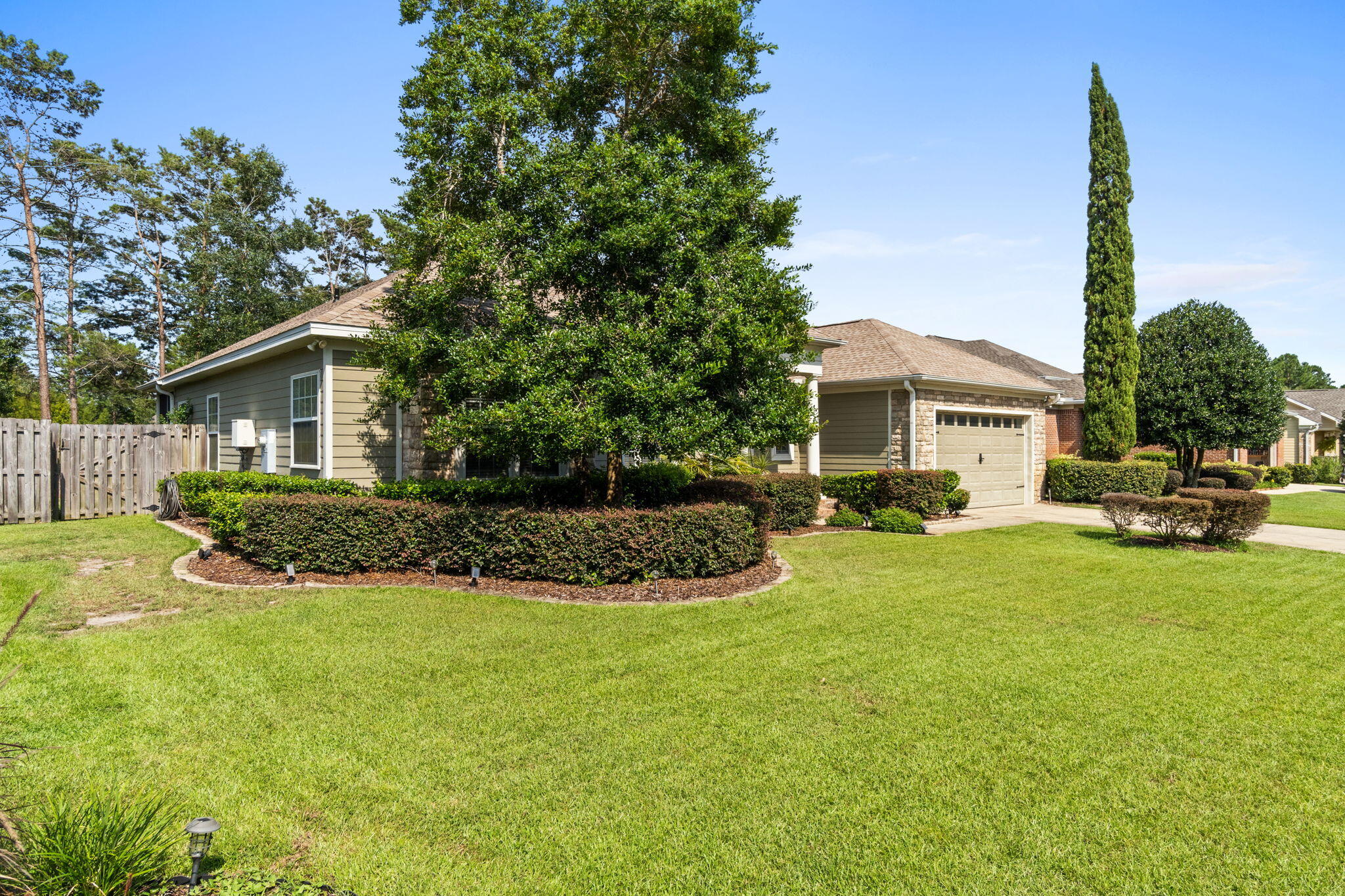 HAMMOCK BAY - Residential