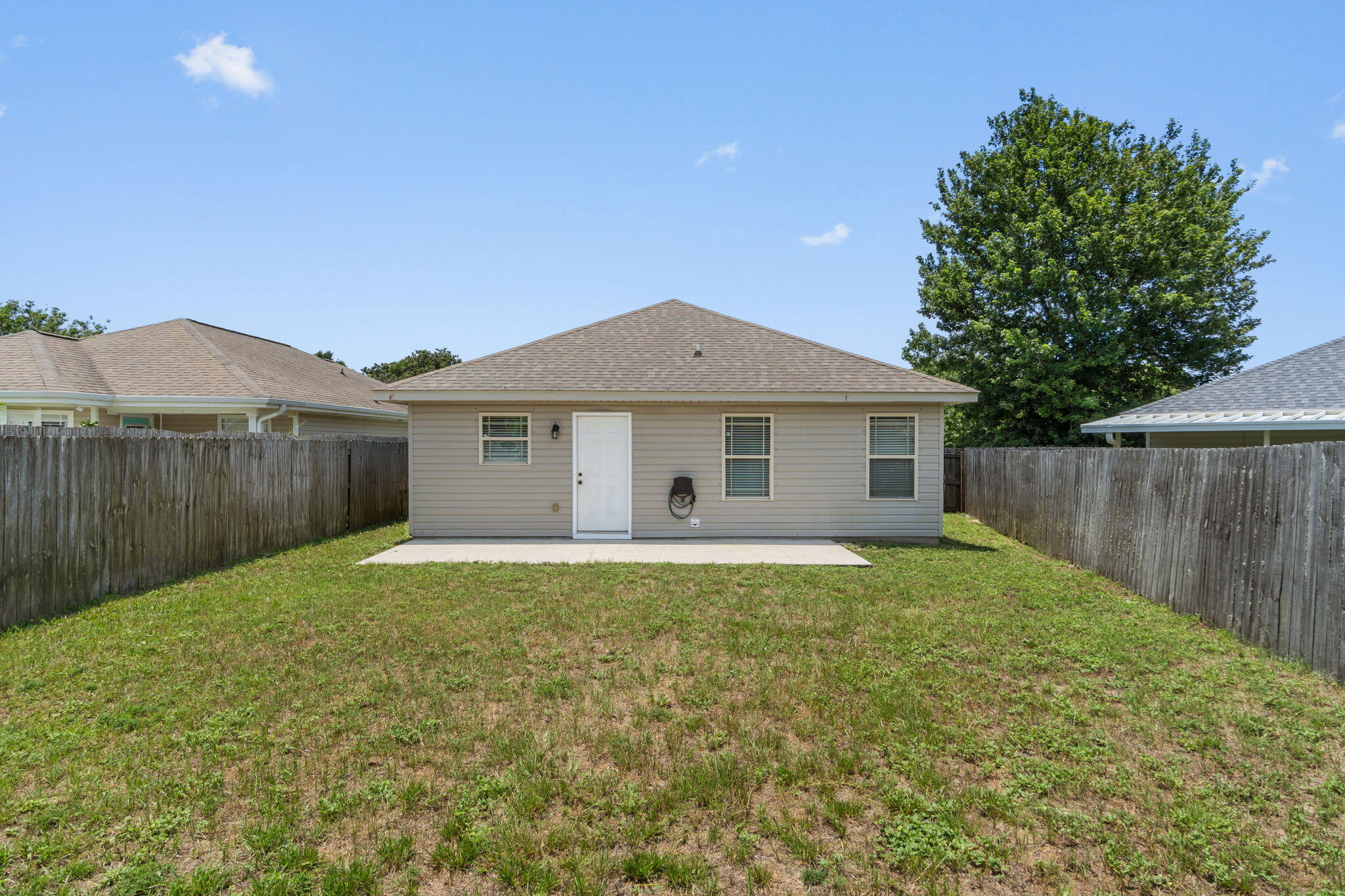 SHADOW LAKES - Residential
