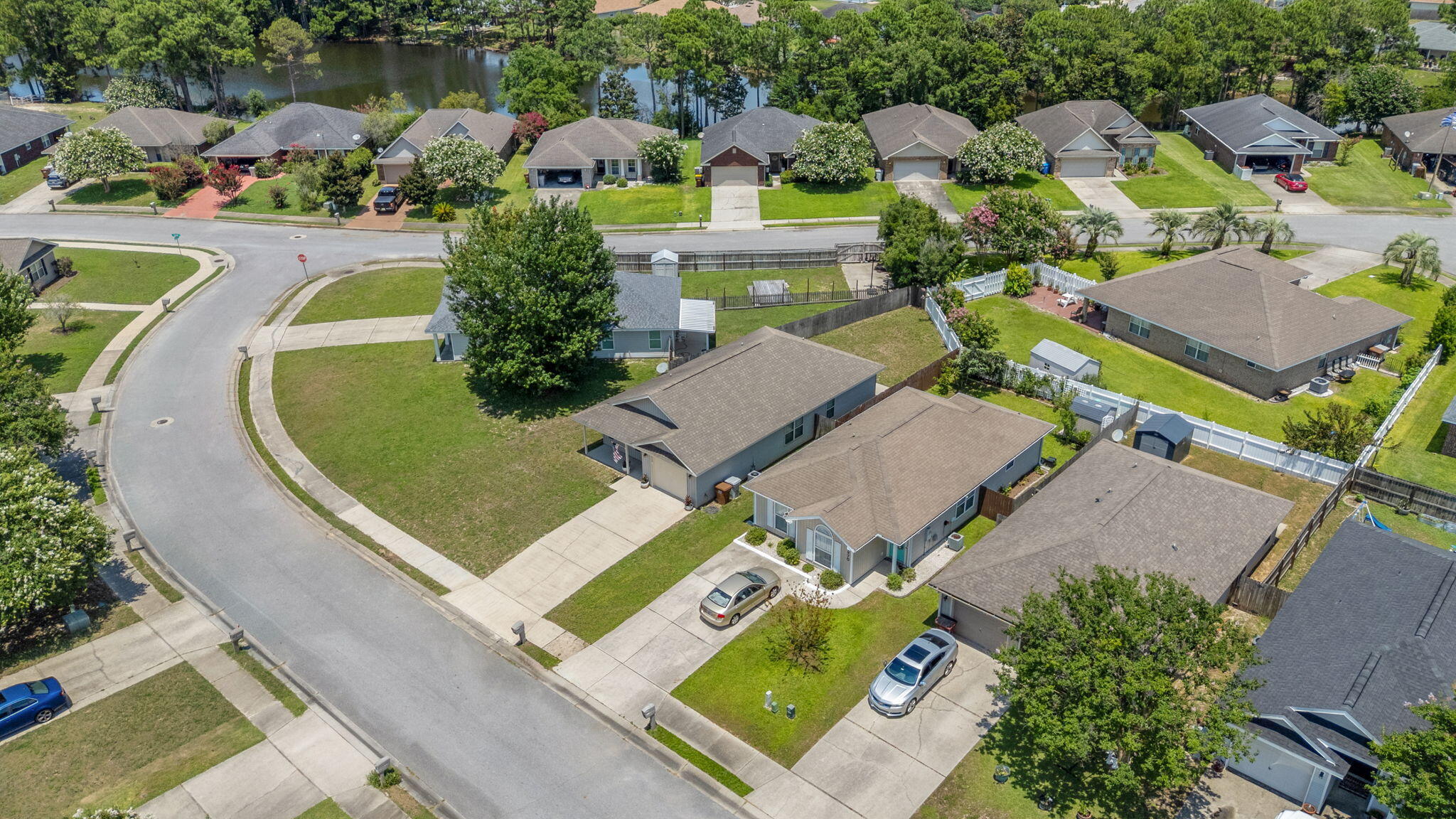 SHADOW LAKES - Residential
