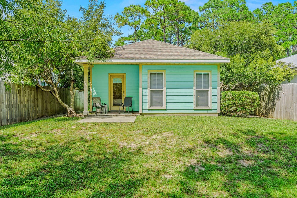 TOWN OF SANTA ROSA - Residential