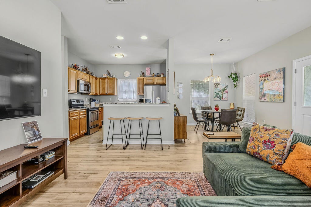 TOWN OF SANTA ROSA - Residential