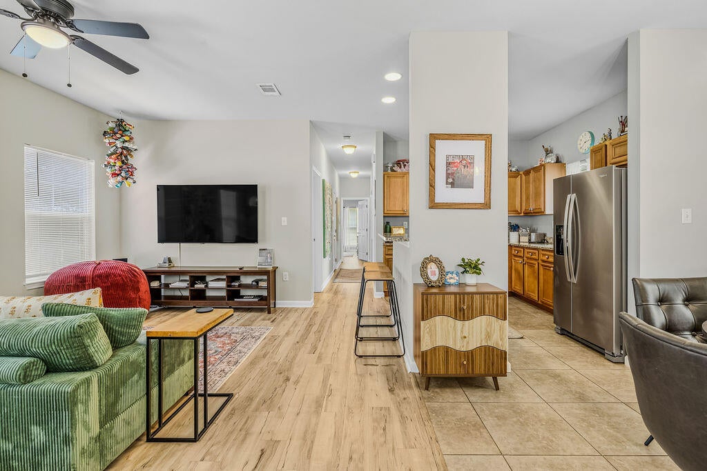 TOWN OF SANTA ROSA - Residential