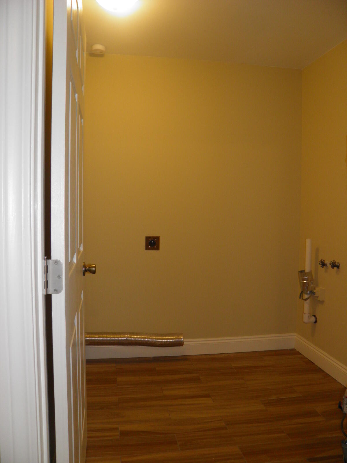 BAYSHORE PARK UNIT 1 - Residential Lease