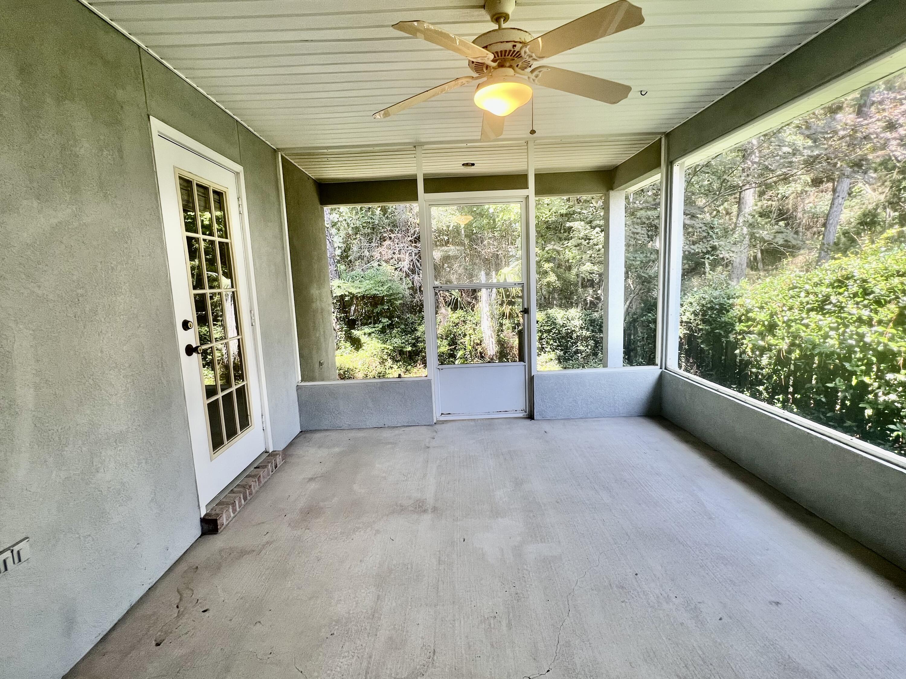 NORTH RIDGE CREEK S/D - Residential