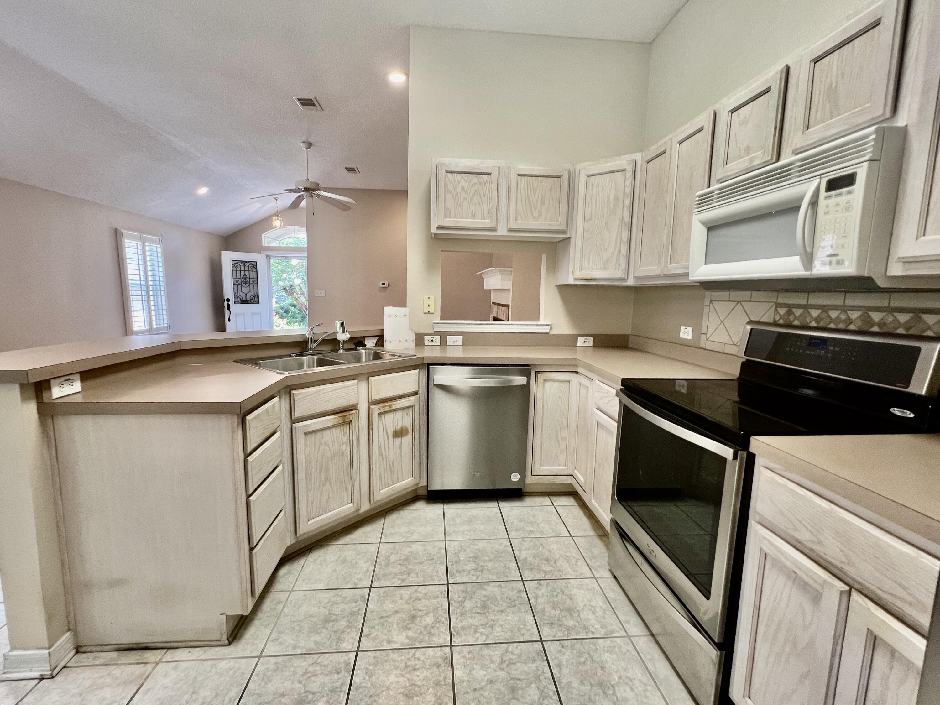 NORTH RIDGE CREEK S/D - Residential