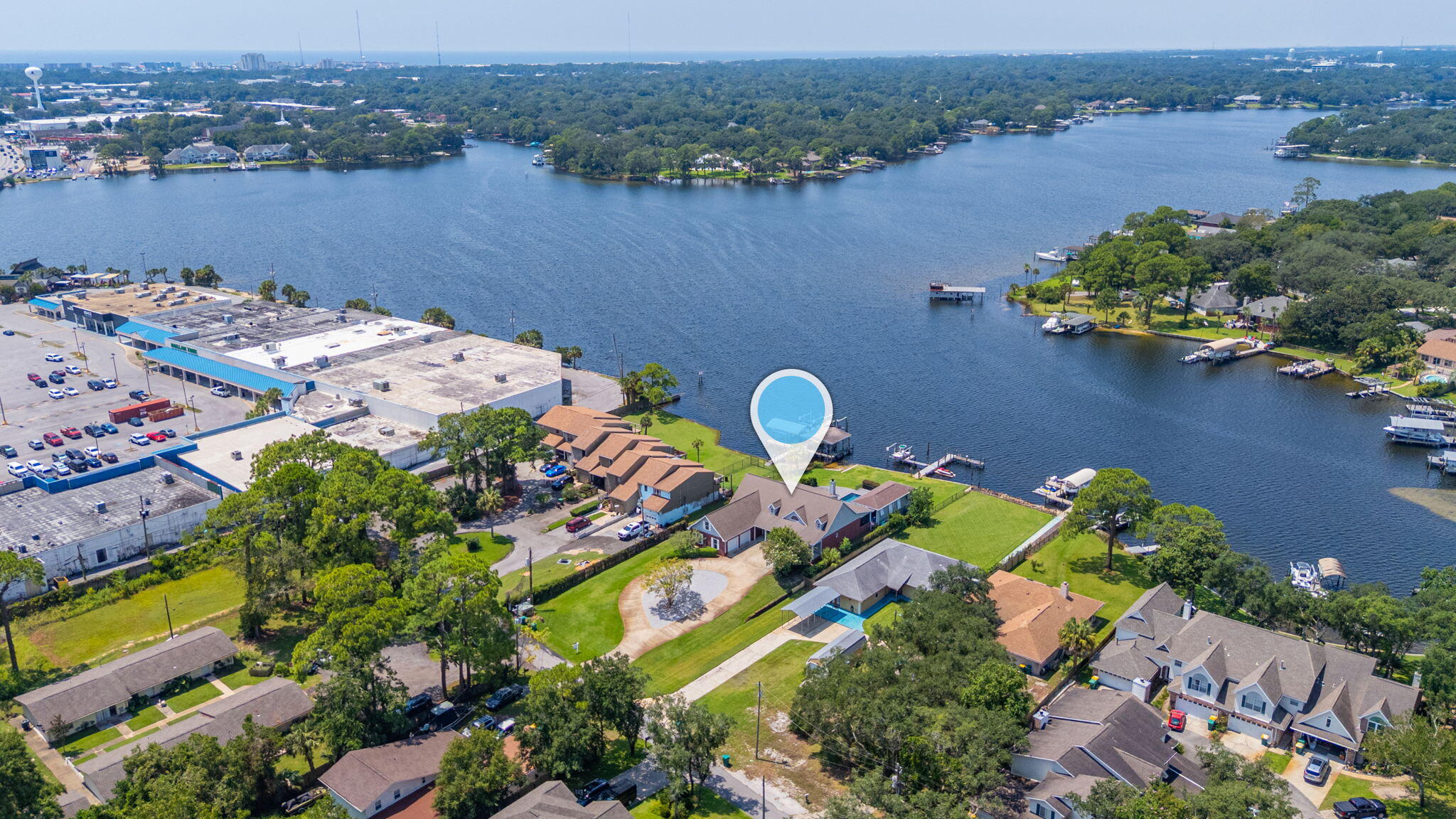 BELLA VISTA - Residential