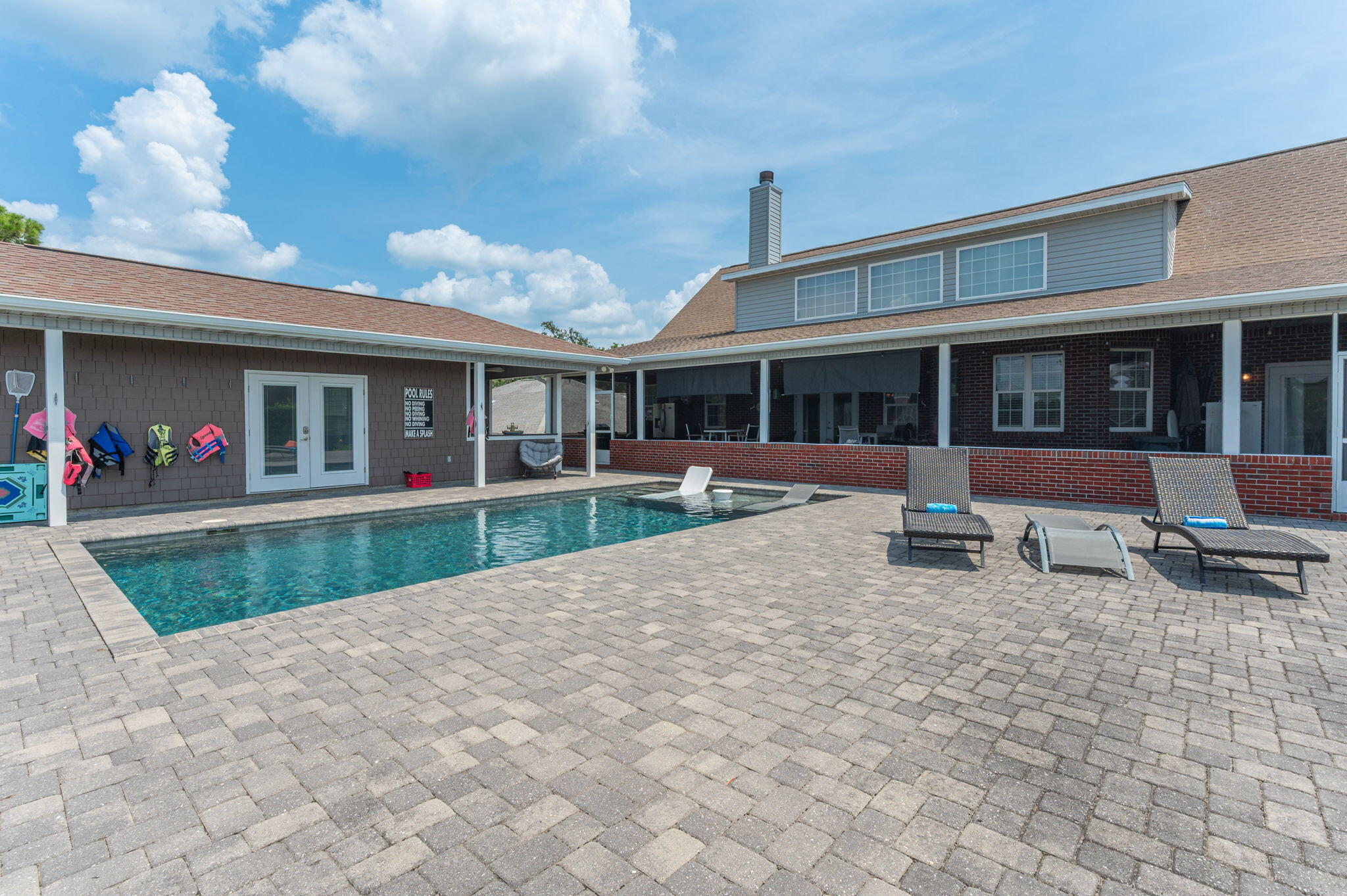 BELLA VISTA - Residential