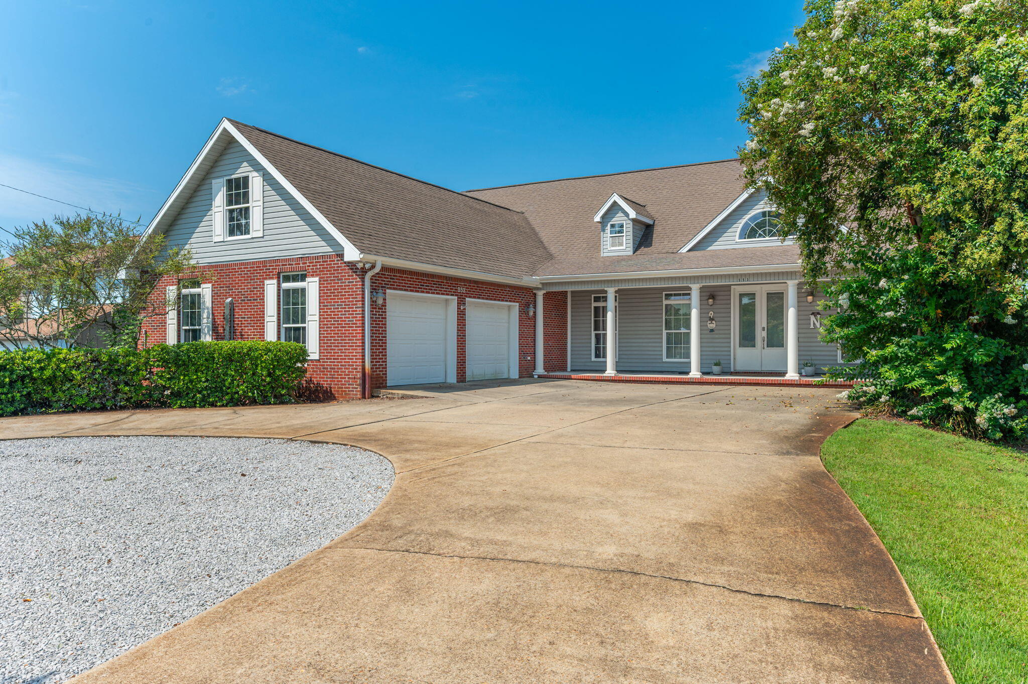BELLA VISTA - Residential