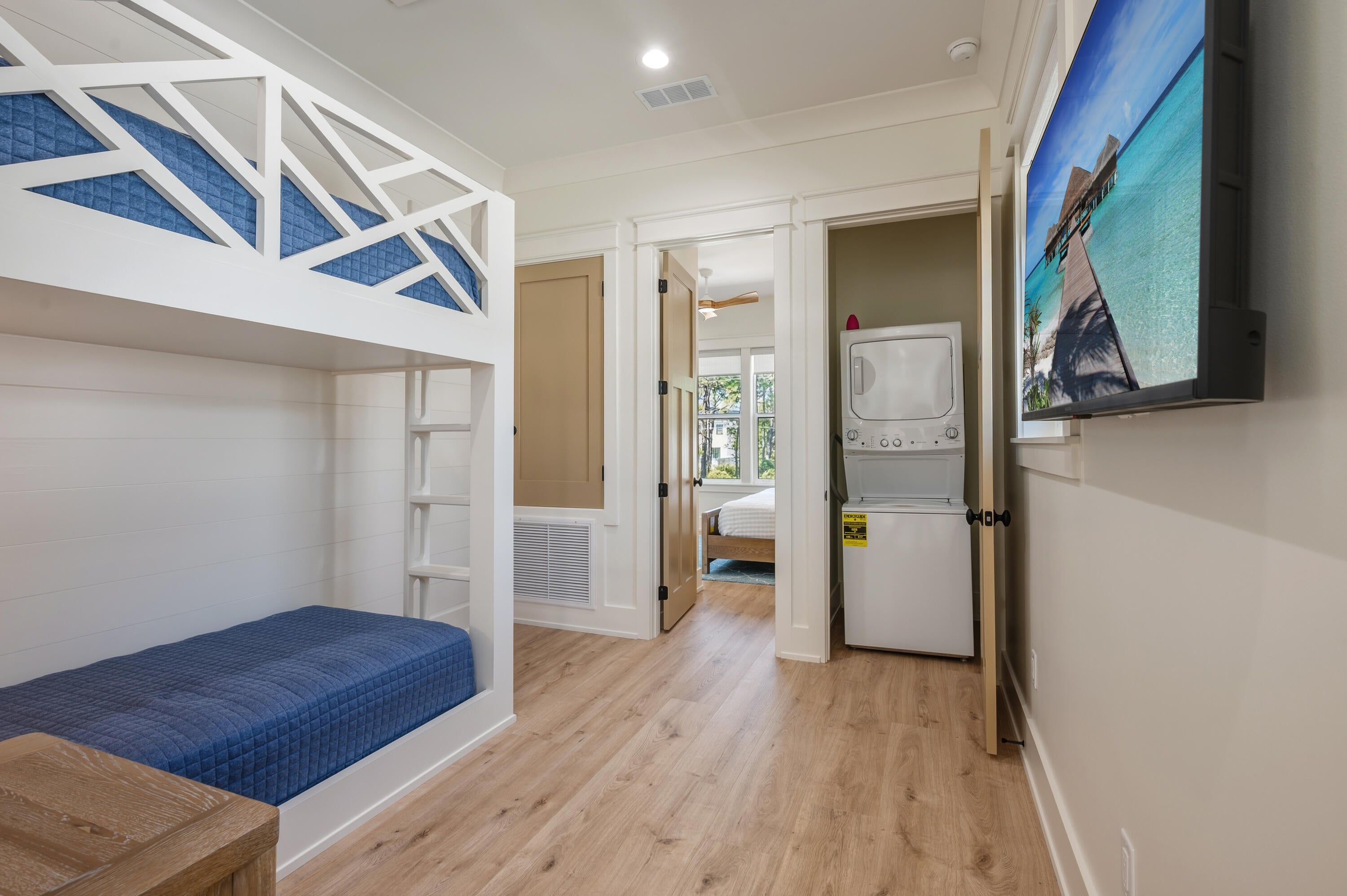 Gulf Shore Manor - Residential