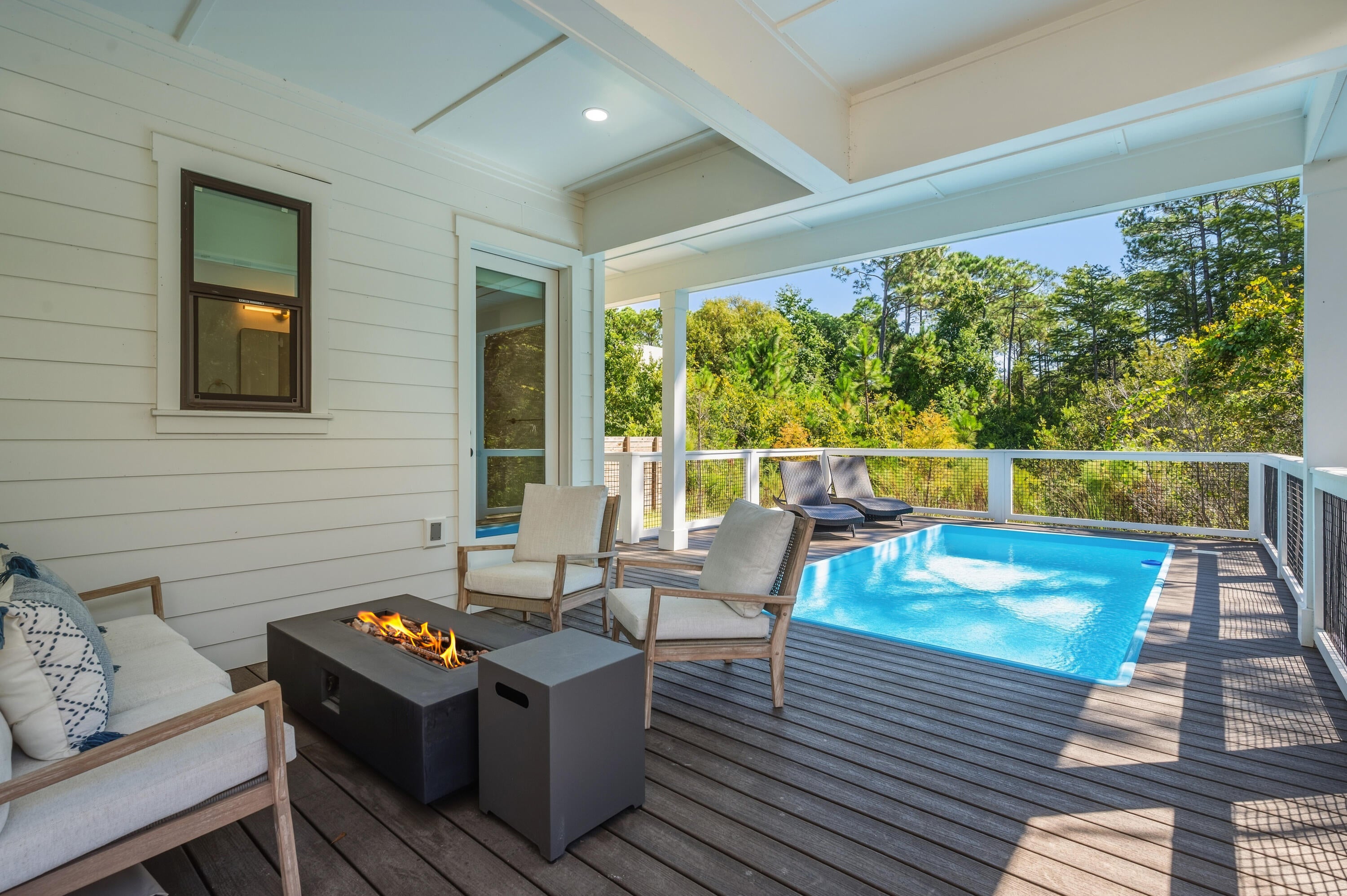 Gulf Shore Manor - Residential