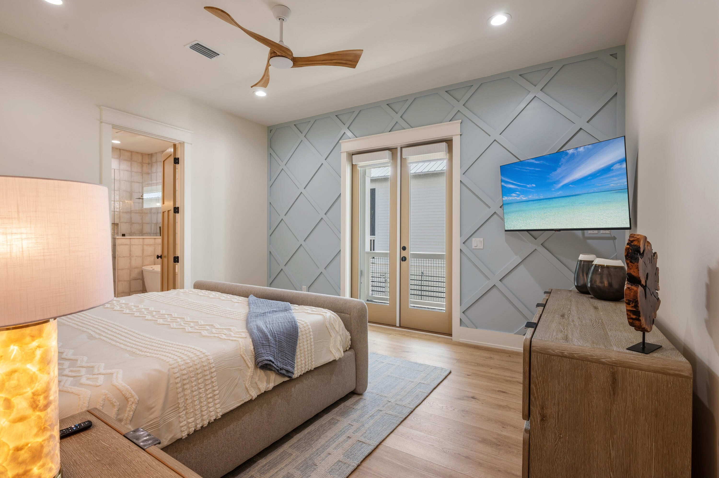 Gulf Shore Manor - Residential