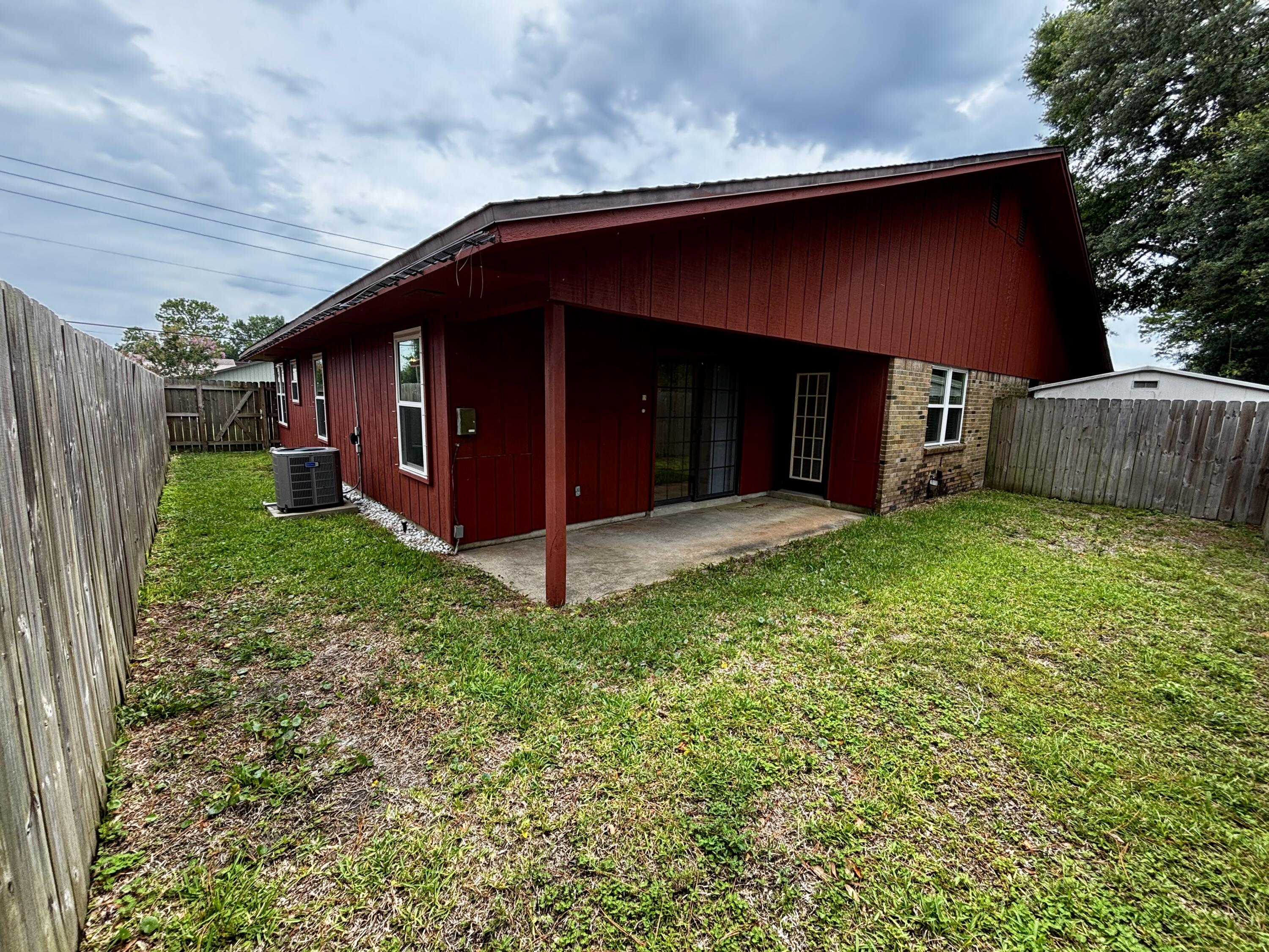 PORT DIXIE PATIO HOMES - Residential Lease