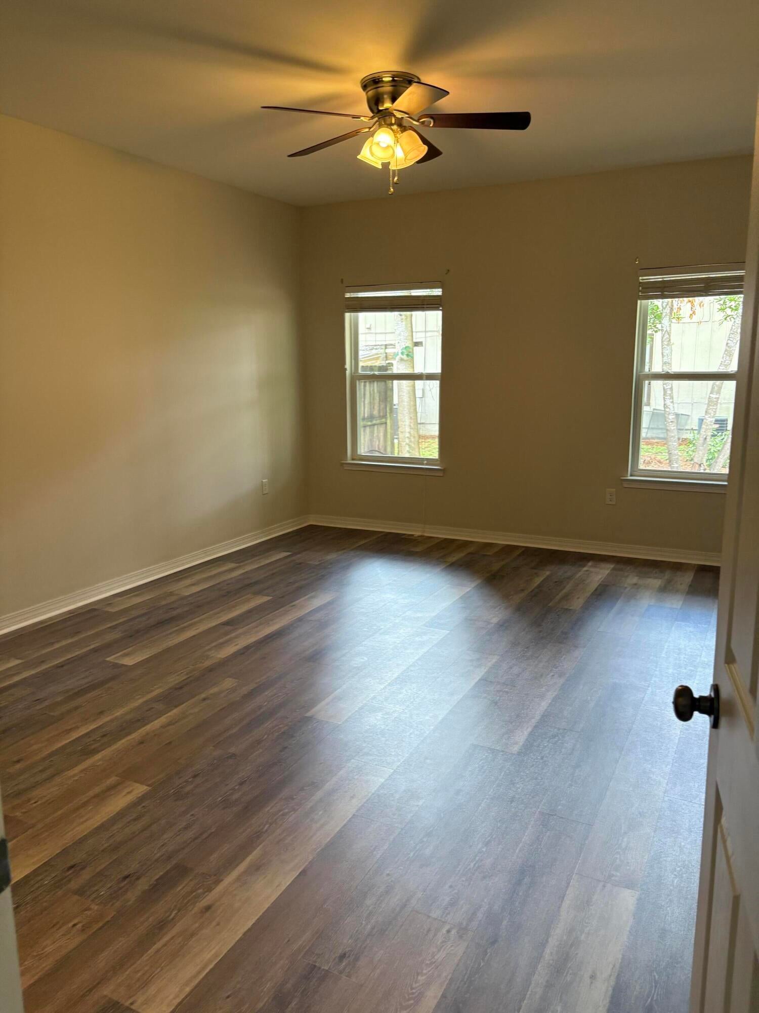 HERITAGE MANOR - Residential Lease