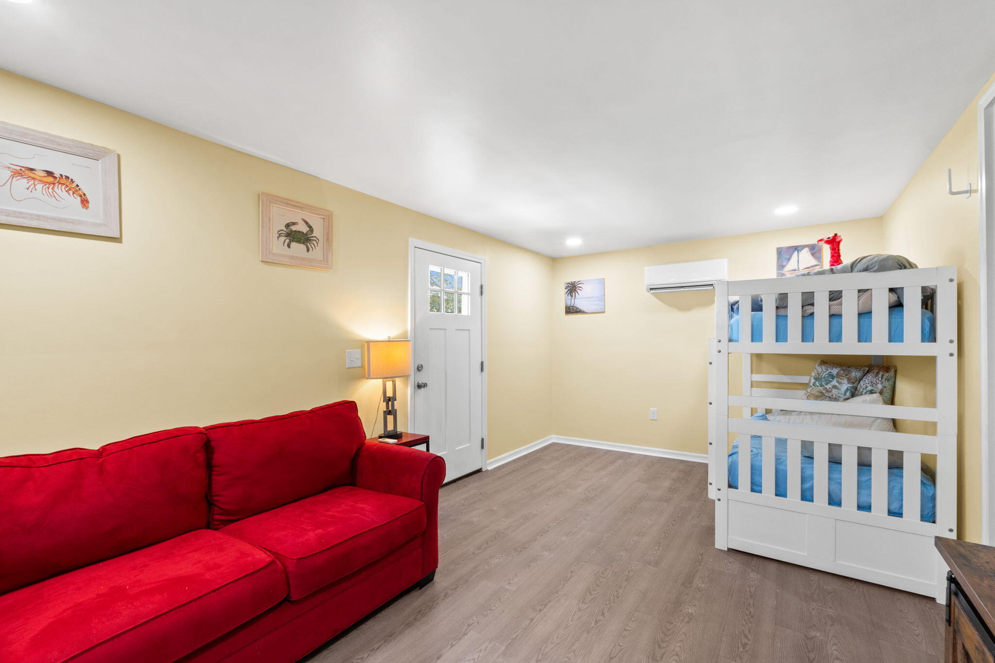 LAGUNA BEACH 7TH ADDN - Residential