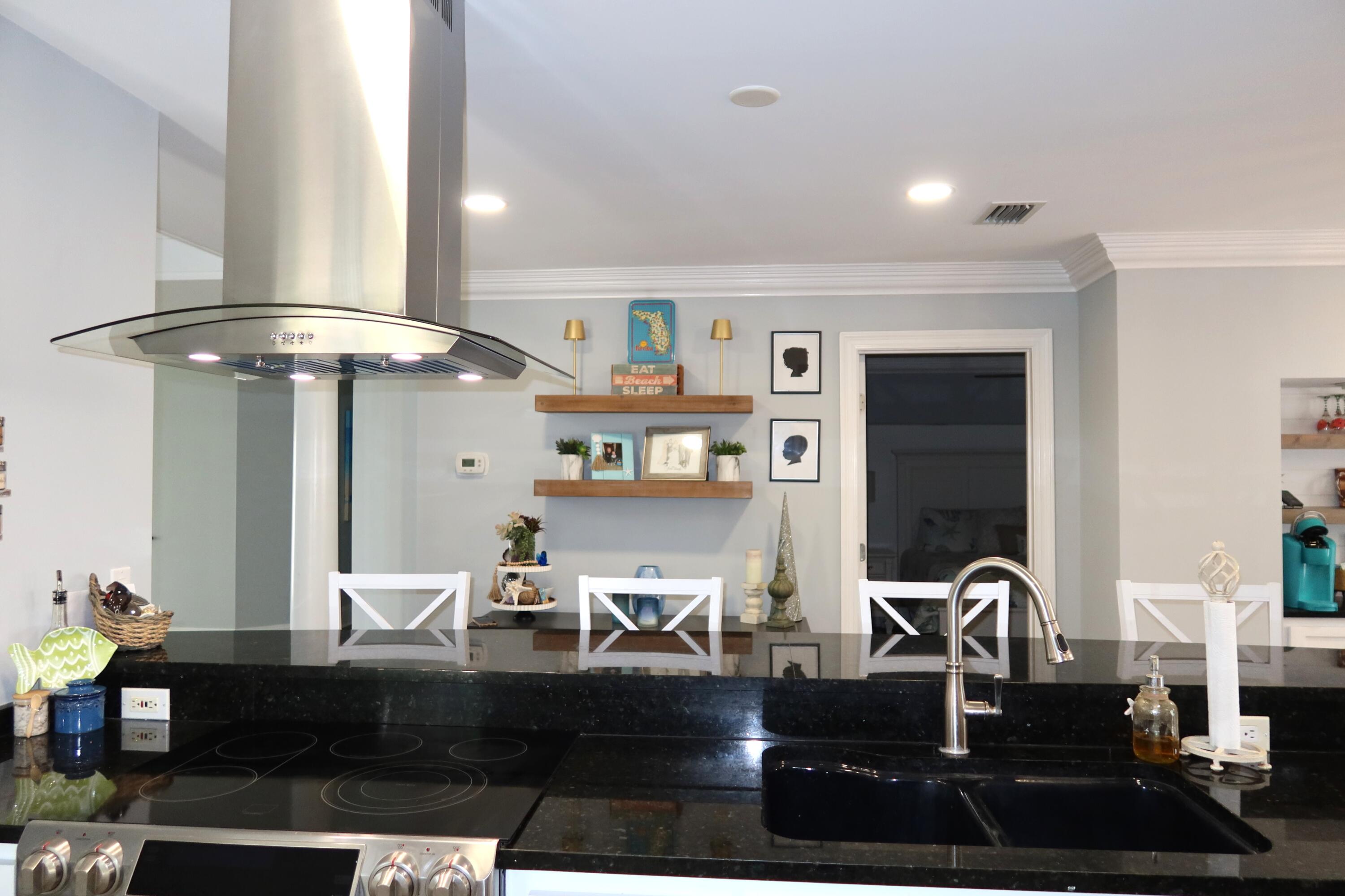 HOLIDAY BEACH UNIT 07 - Residential