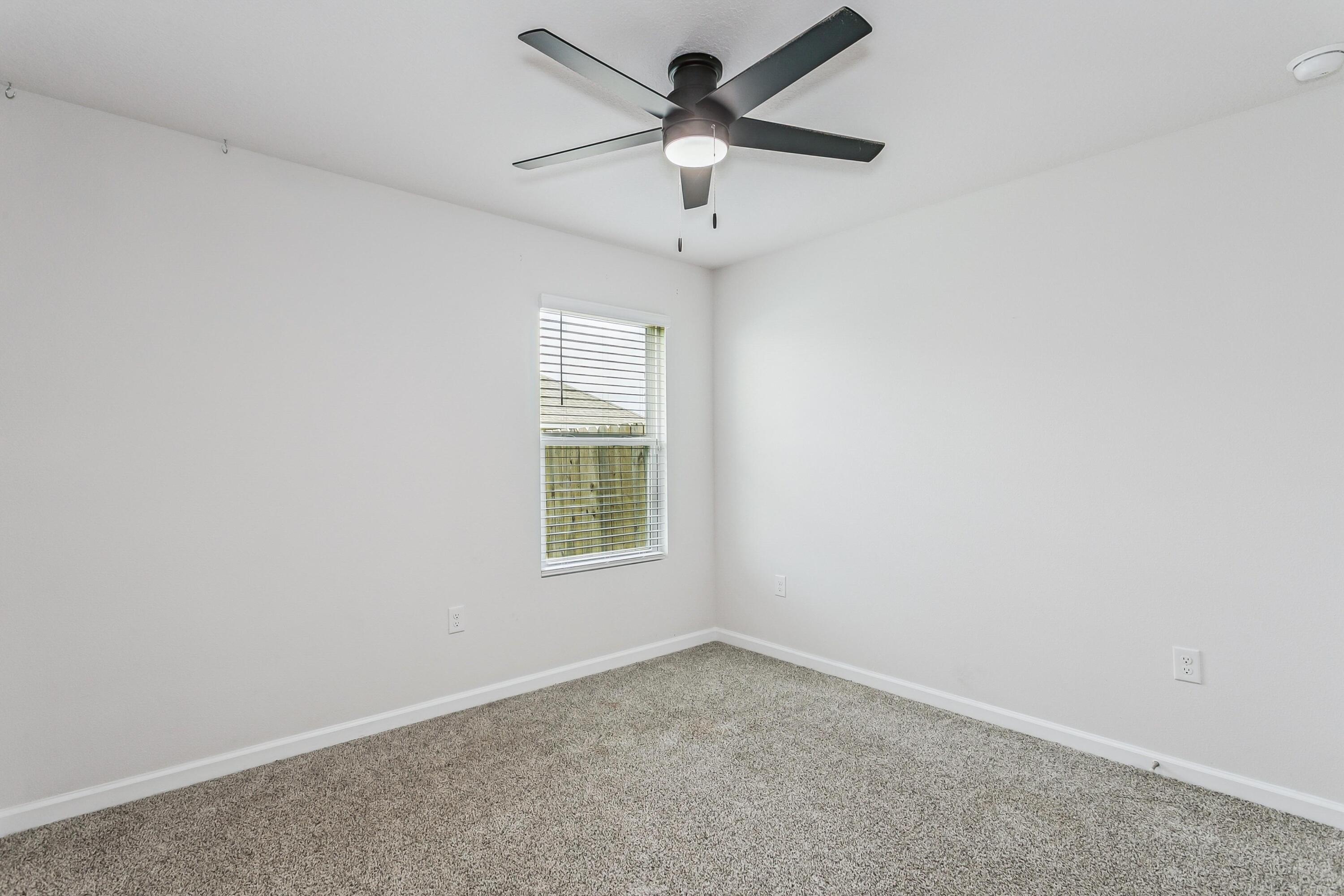 PLANTATION WOODS - Residential