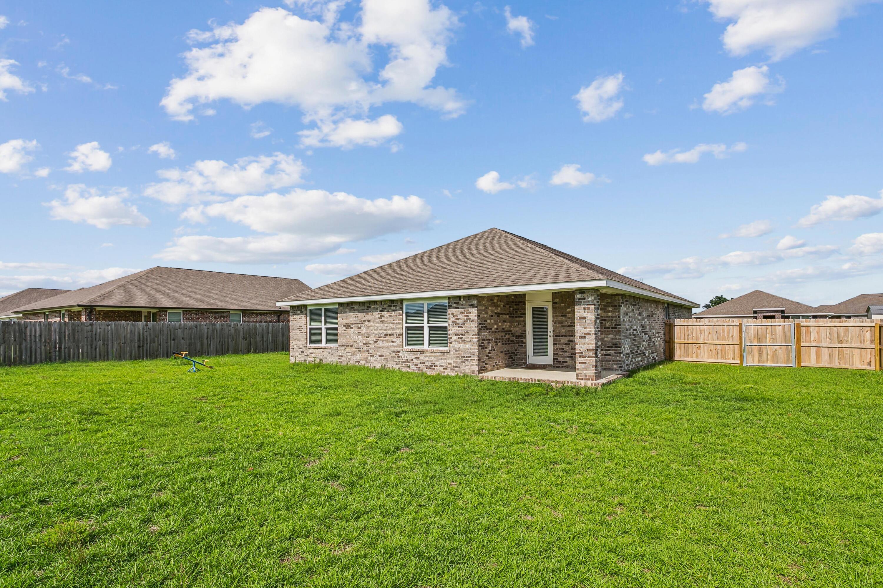 PLANTATION WOODS - Residential
