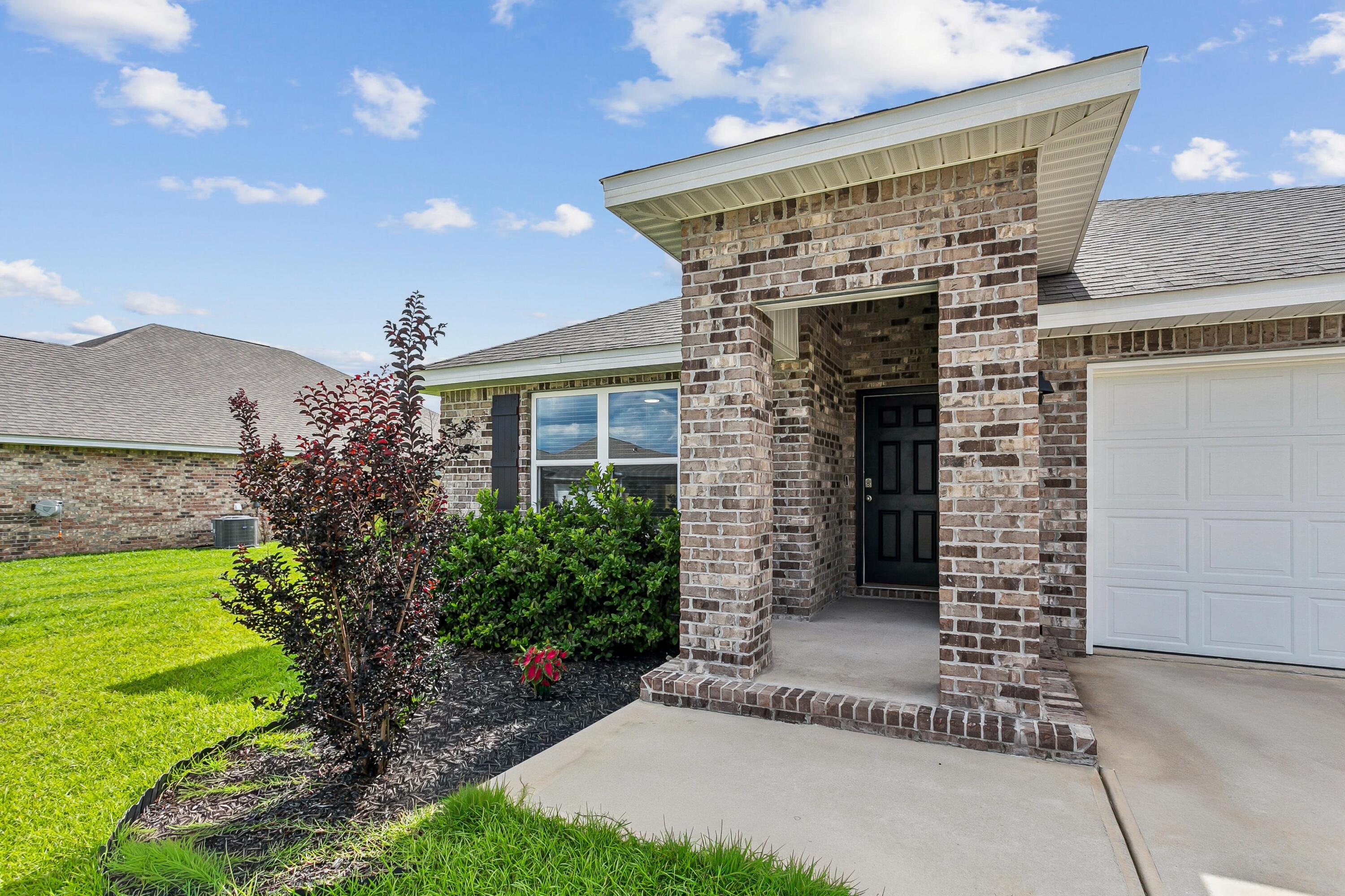 PLANTATION WOODS - Residential