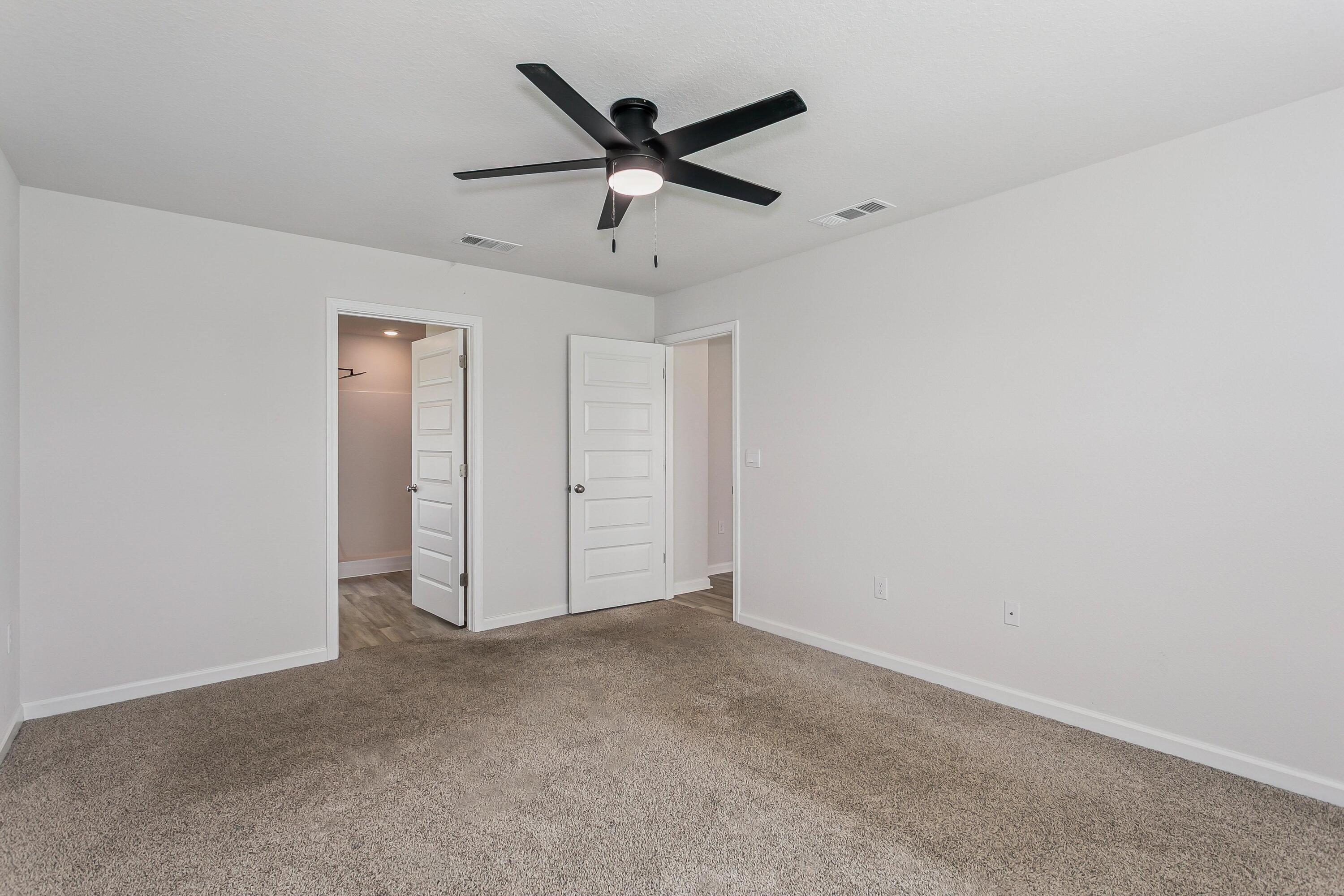 PLANTATION WOODS - Residential
