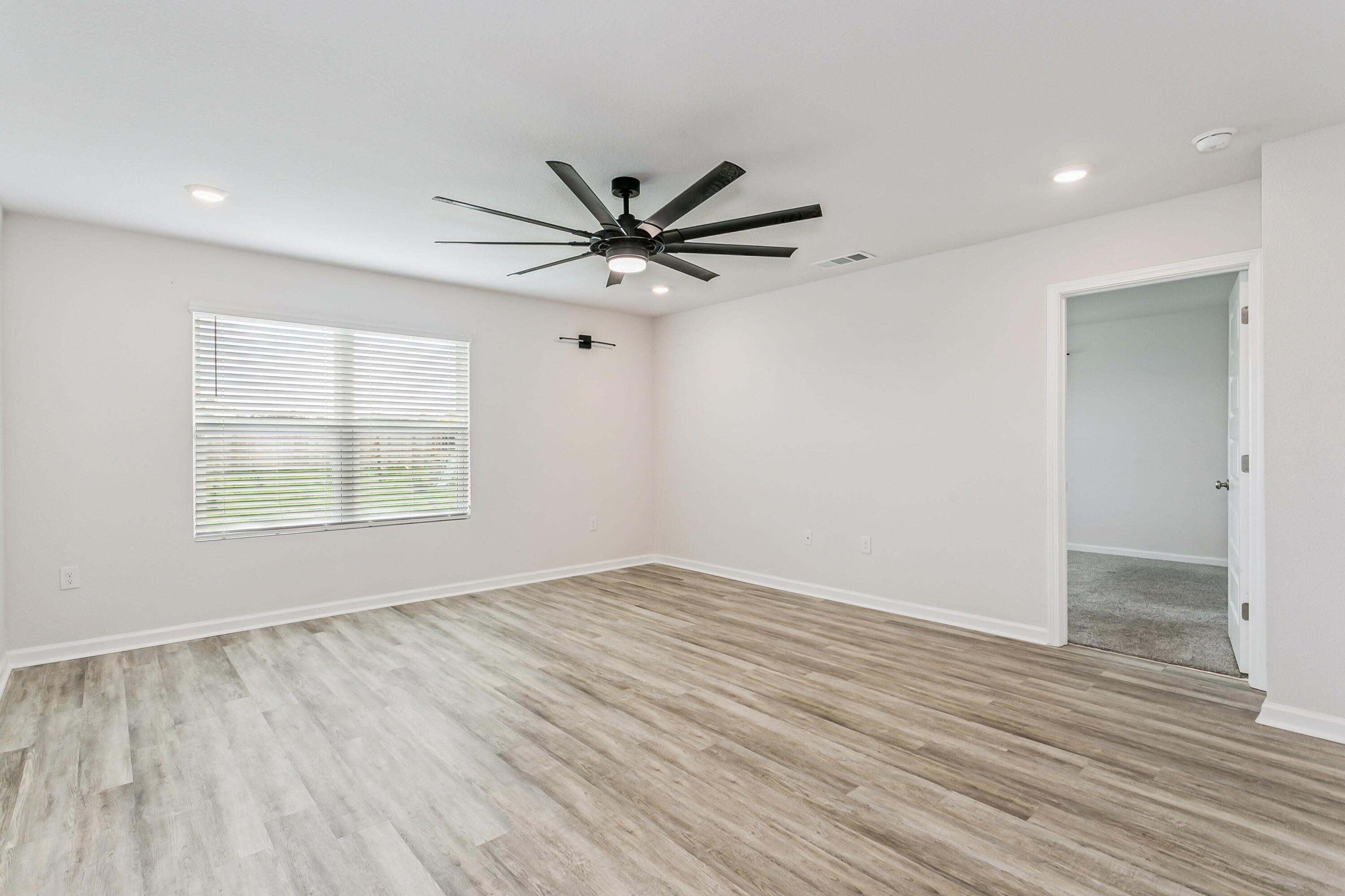 PLANTATION WOODS - Residential