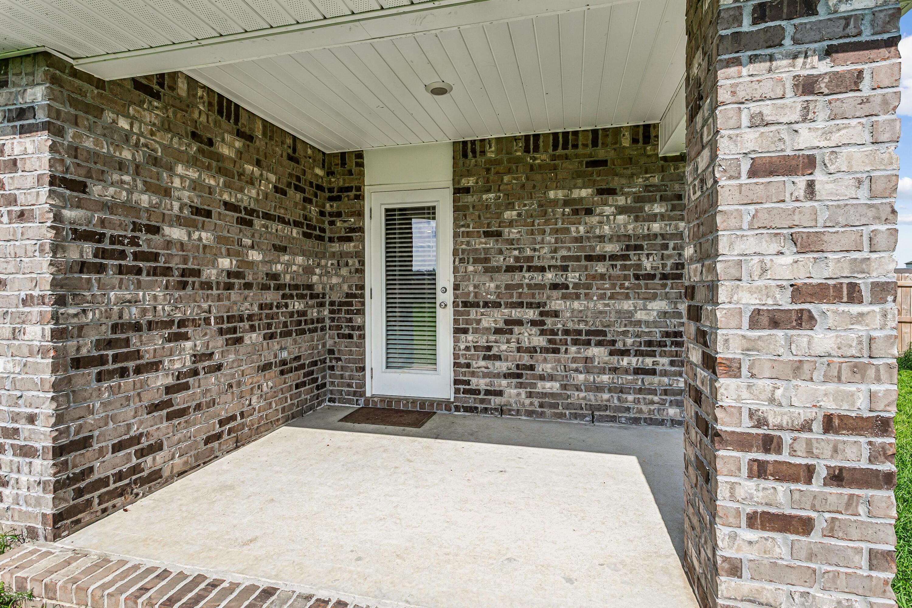 PLANTATION WOODS - Residential