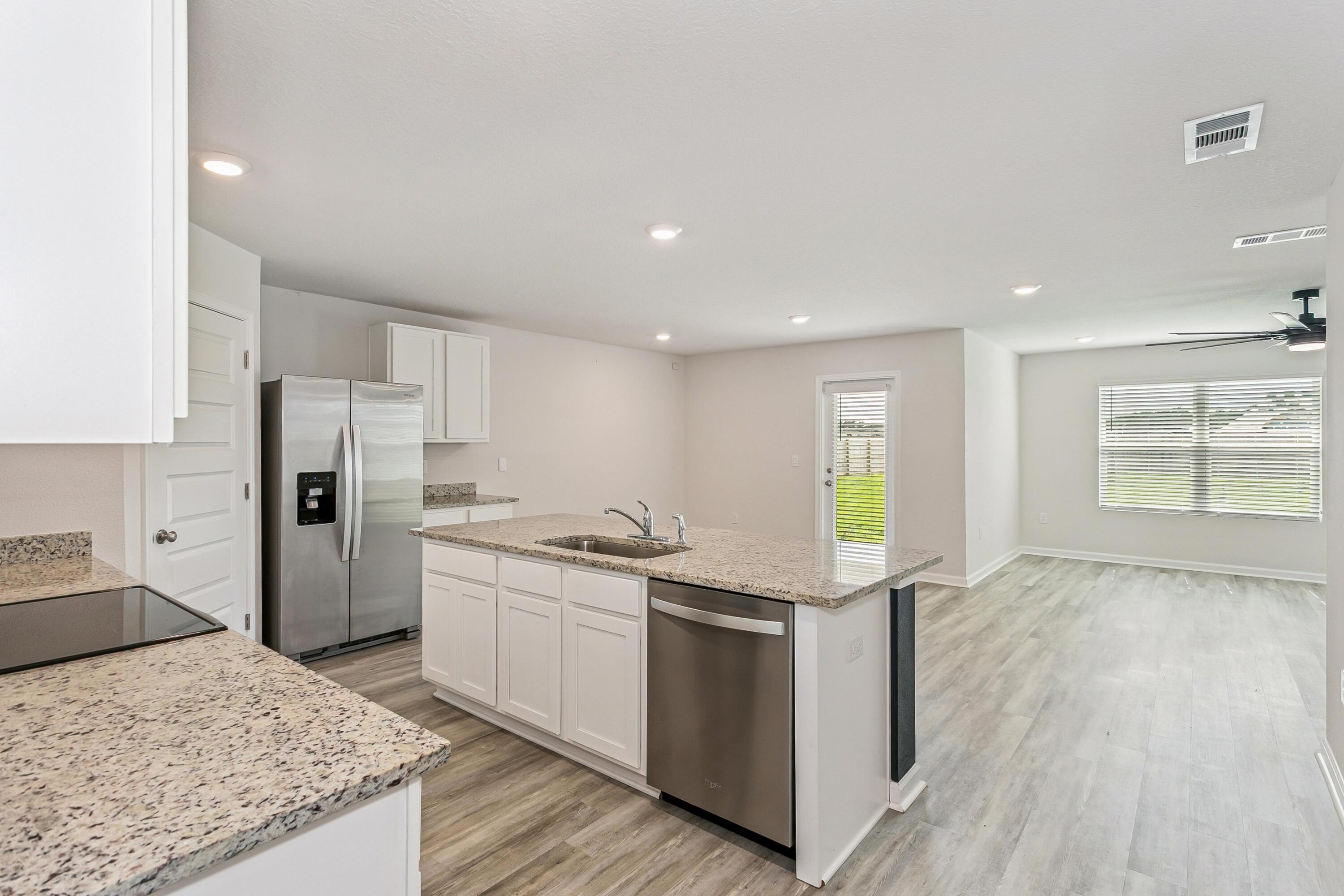 PLANTATION WOODS - Residential