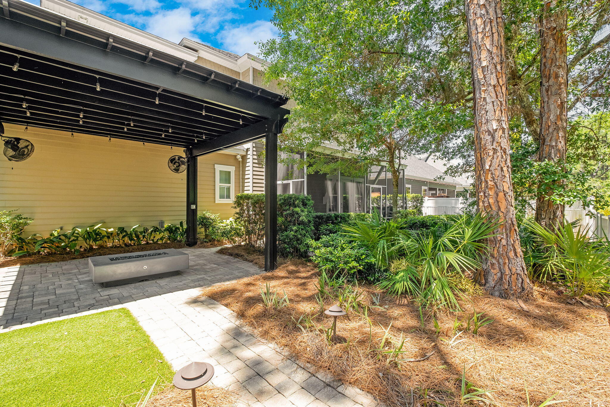 Paradise Cove - Residential