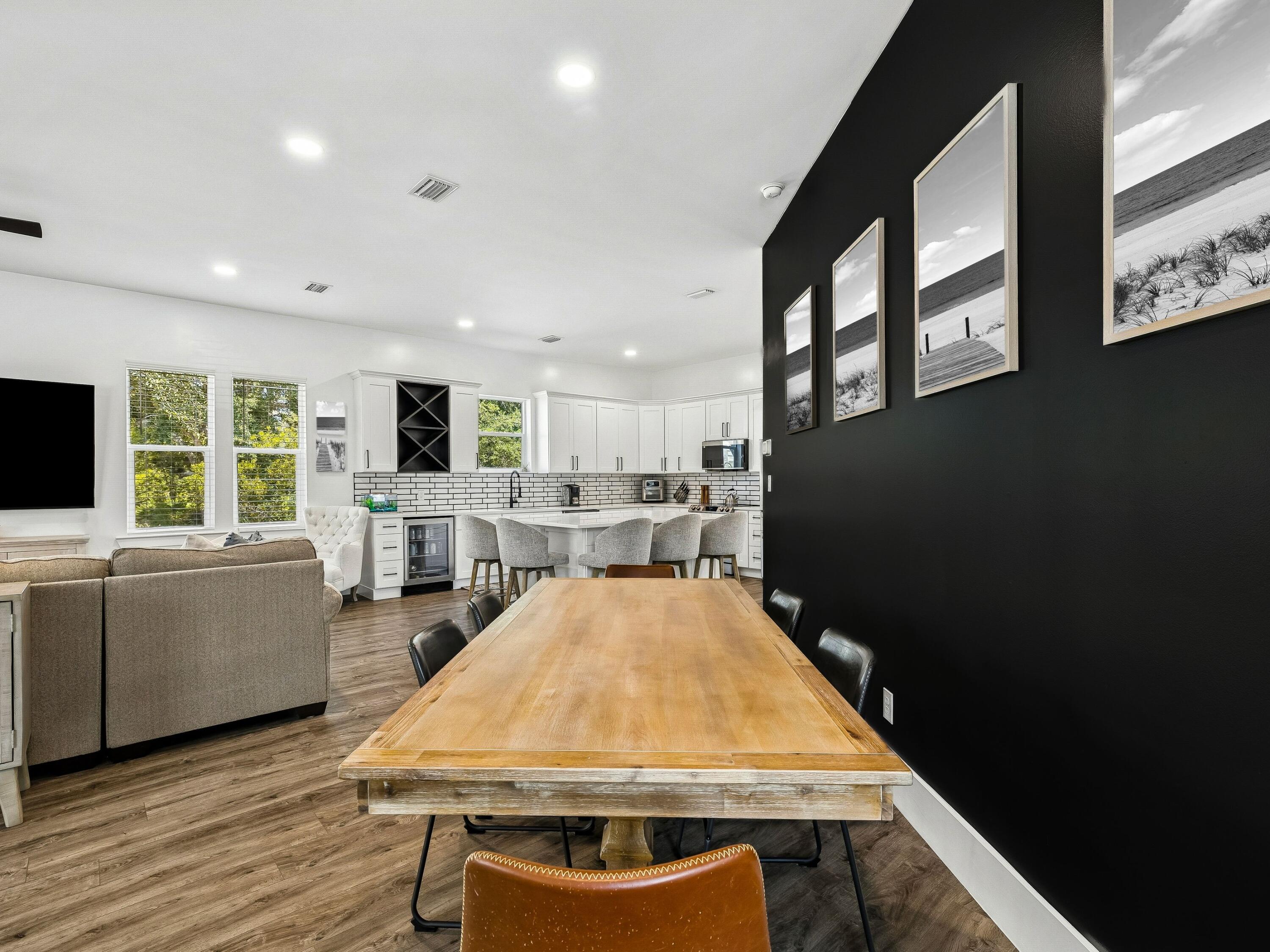 HIDDEN GROVE - Residential