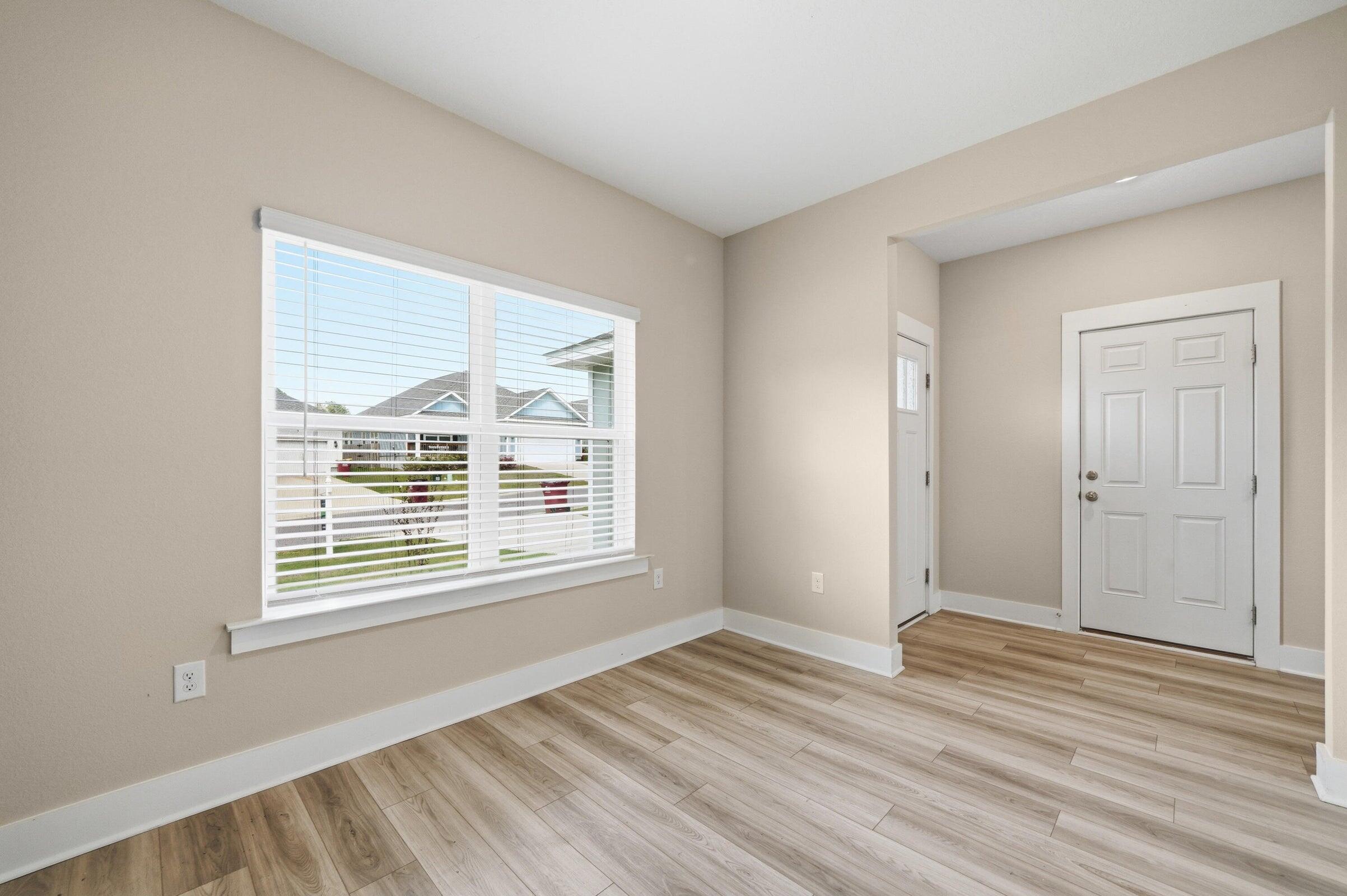 MAGNOLIA CREEK PHASE 1 - Residential Lease