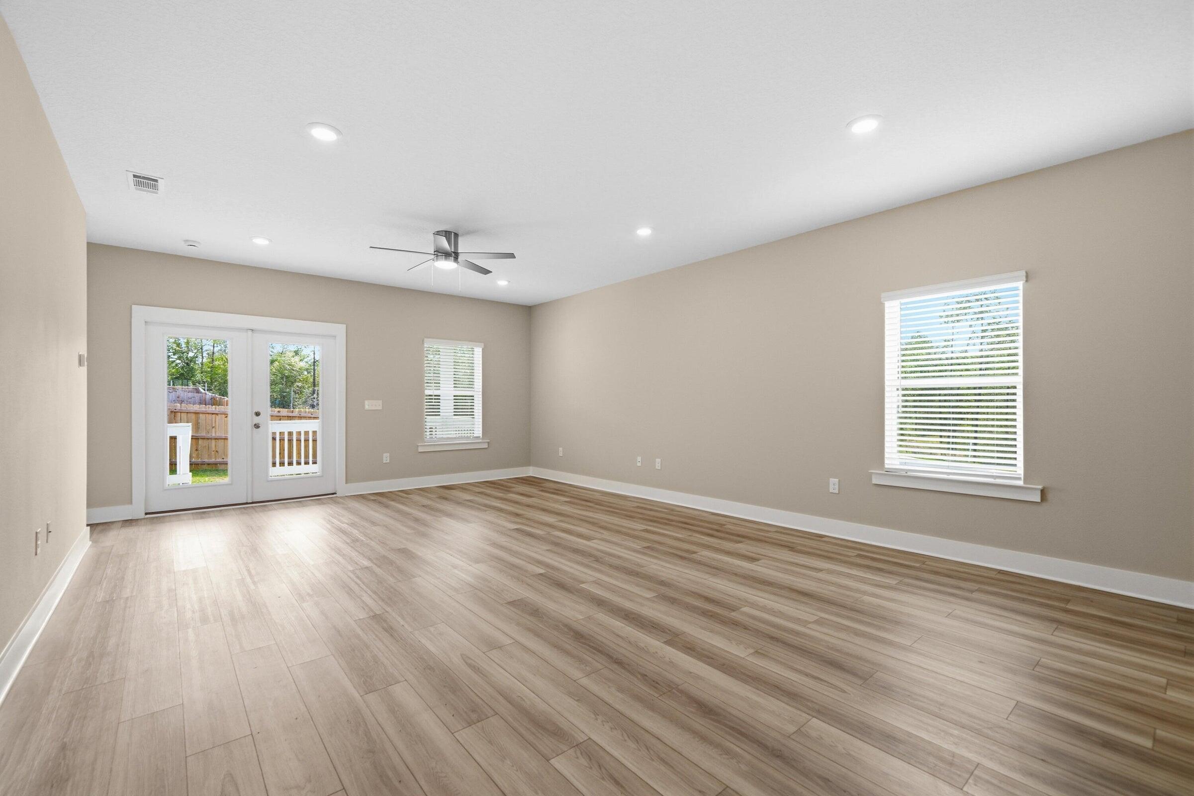 MAGNOLIA CREEK PHASE 1 - Residential Lease