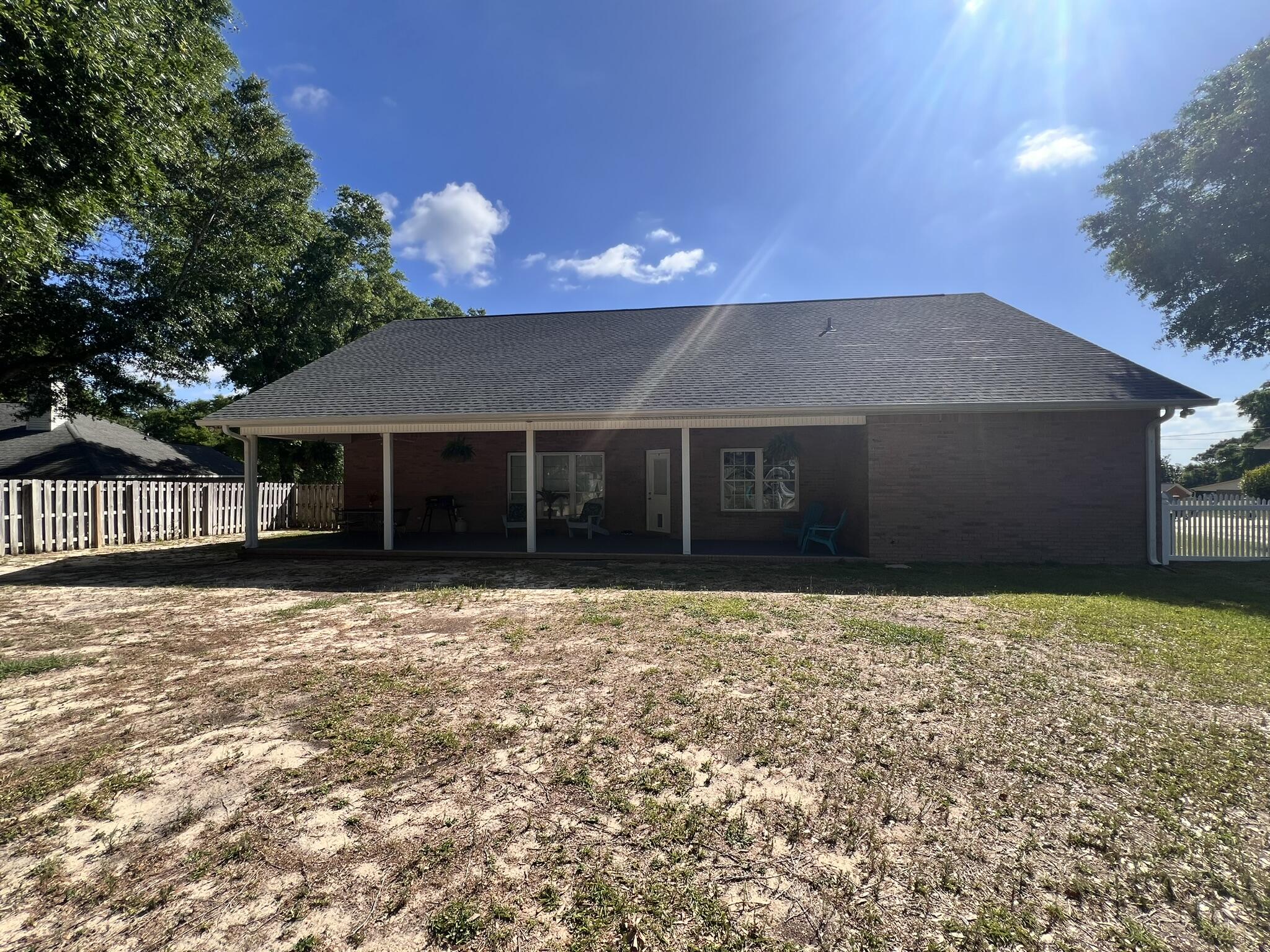 METES & BOUNDS - Residential Lease