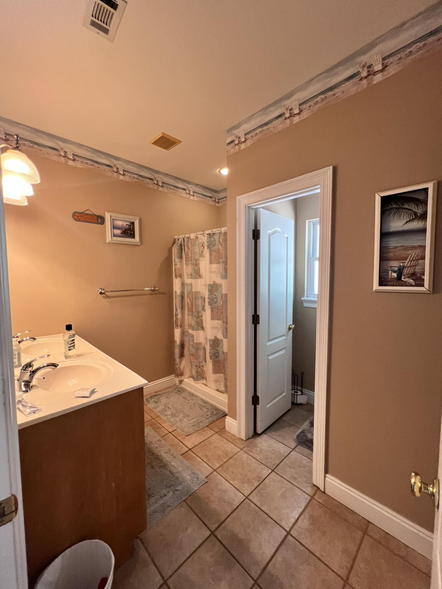 METES & BOUNDS - Residential Lease