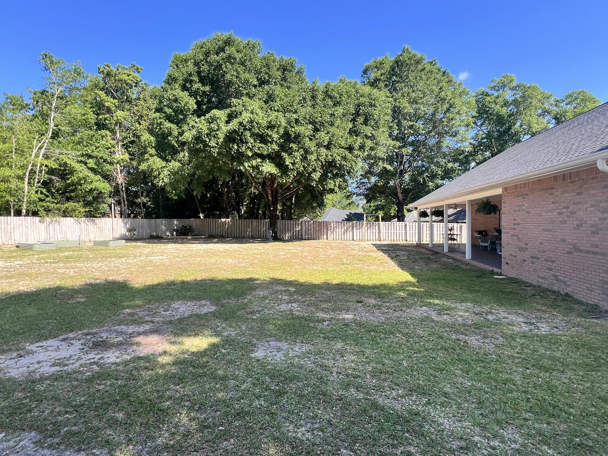 METES & BOUNDS - Residential Lease