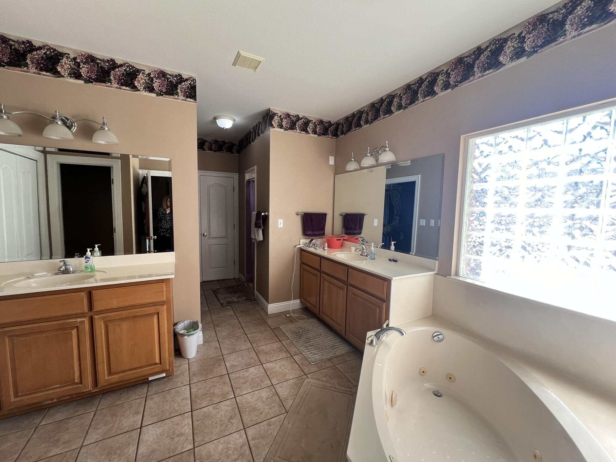 METES & BOUNDS - Residential Lease
