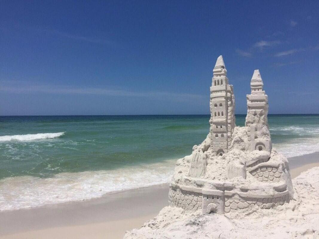 ISLANDER CONDO PH 2 - Residential