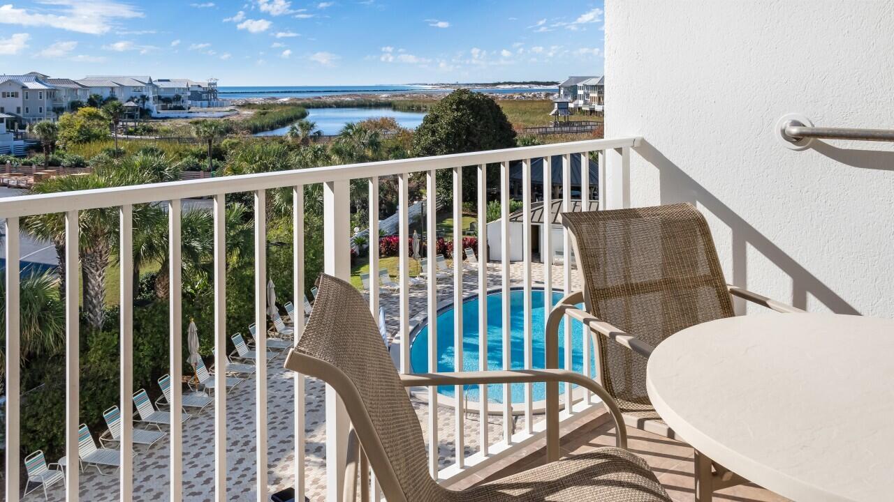 ISLANDER CONDO PH 2 - Residential