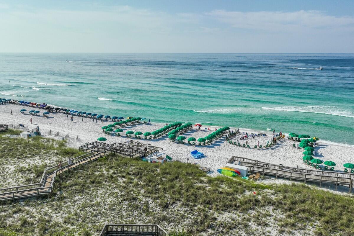 ISLANDER CONDO PH 2 - Residential