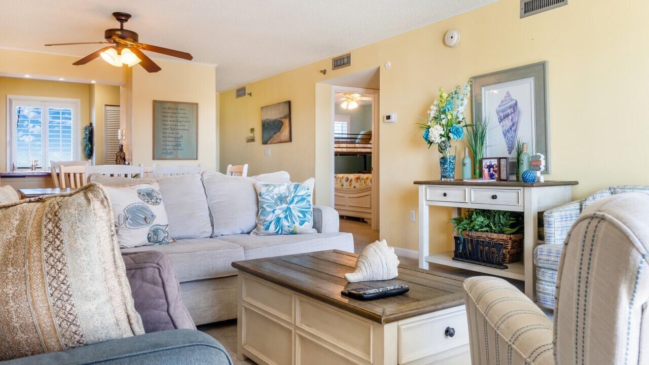 ISLANDER CONDO PH 2 - Residential