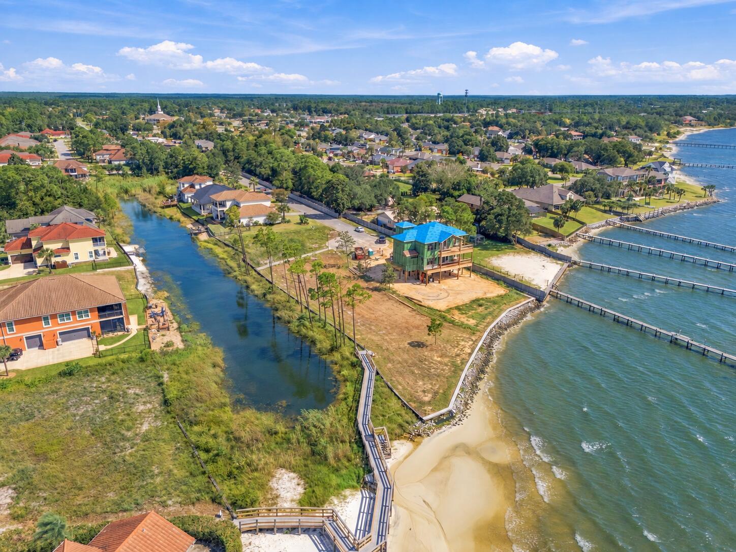 PALMETTO LAKE PRESERVE - Land