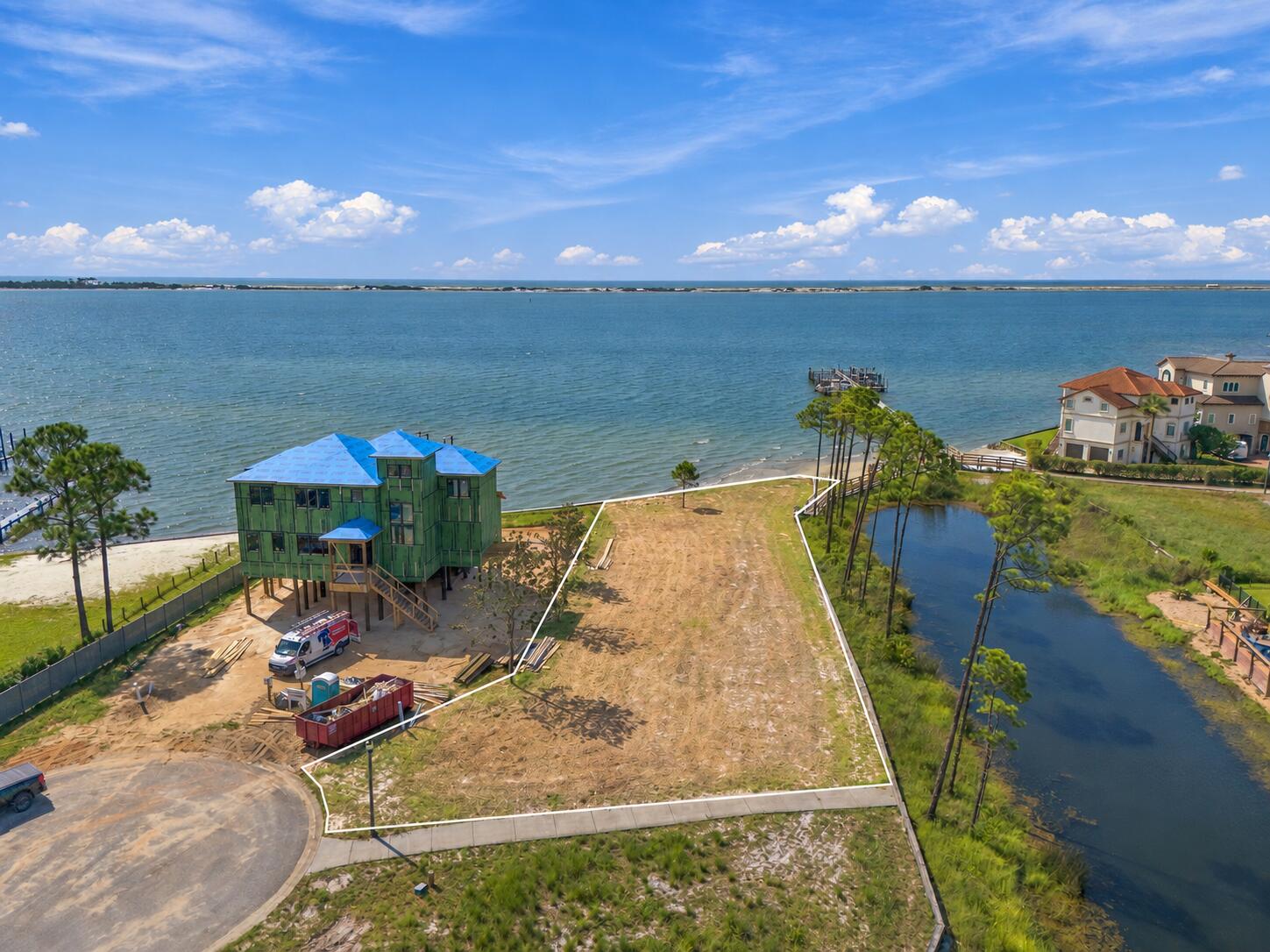 PALMETTO LAKE PRESERVE - Land