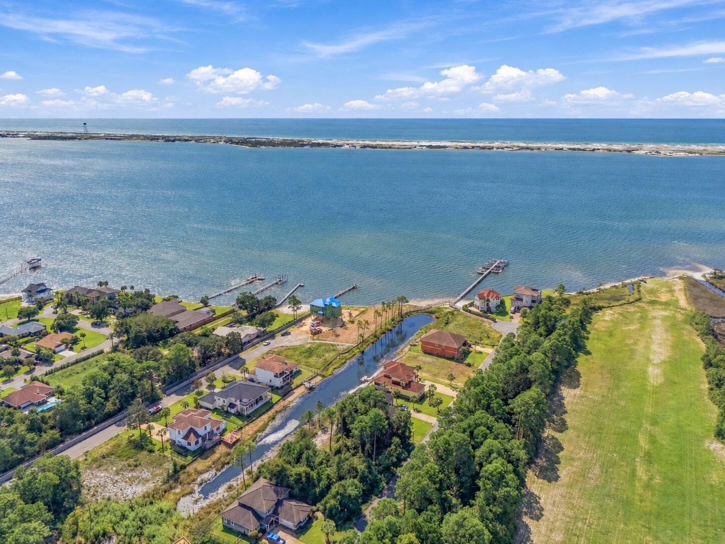 PALMETTO LAKE PRESERVE - Land