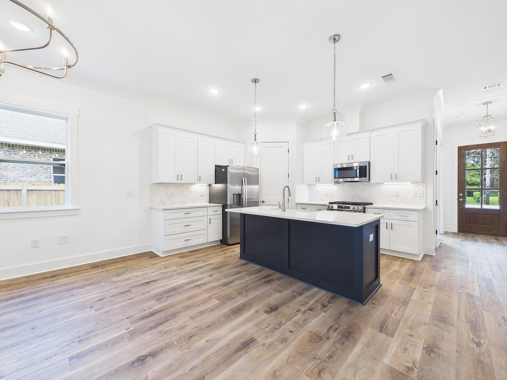 LONGWOOD - Residential
