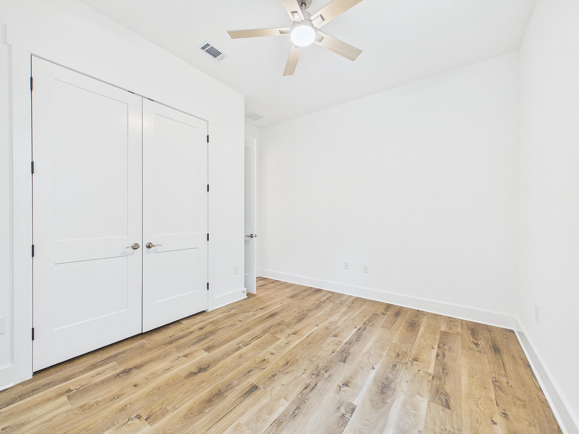 LONGWOOD - Residential
