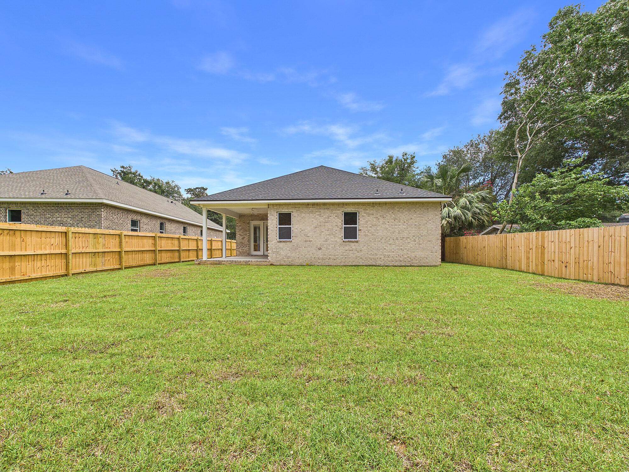 LONGWOOD - Residential