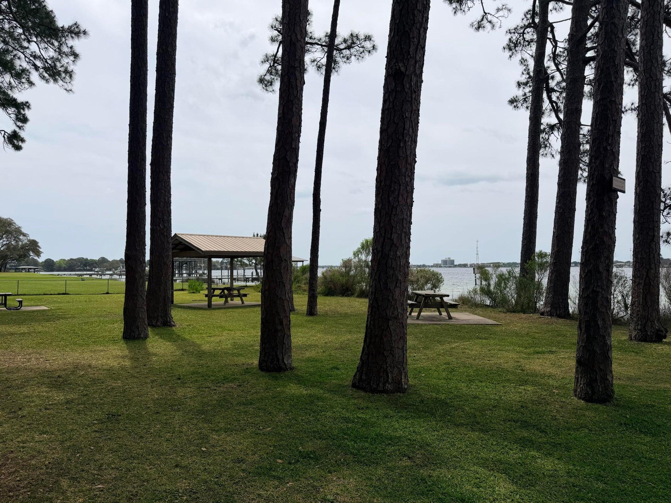 LONGWOOD - Residential