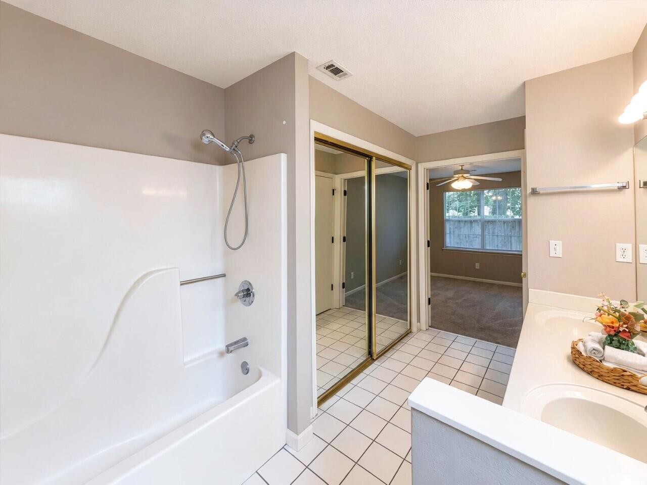 HERITAGE - Residential