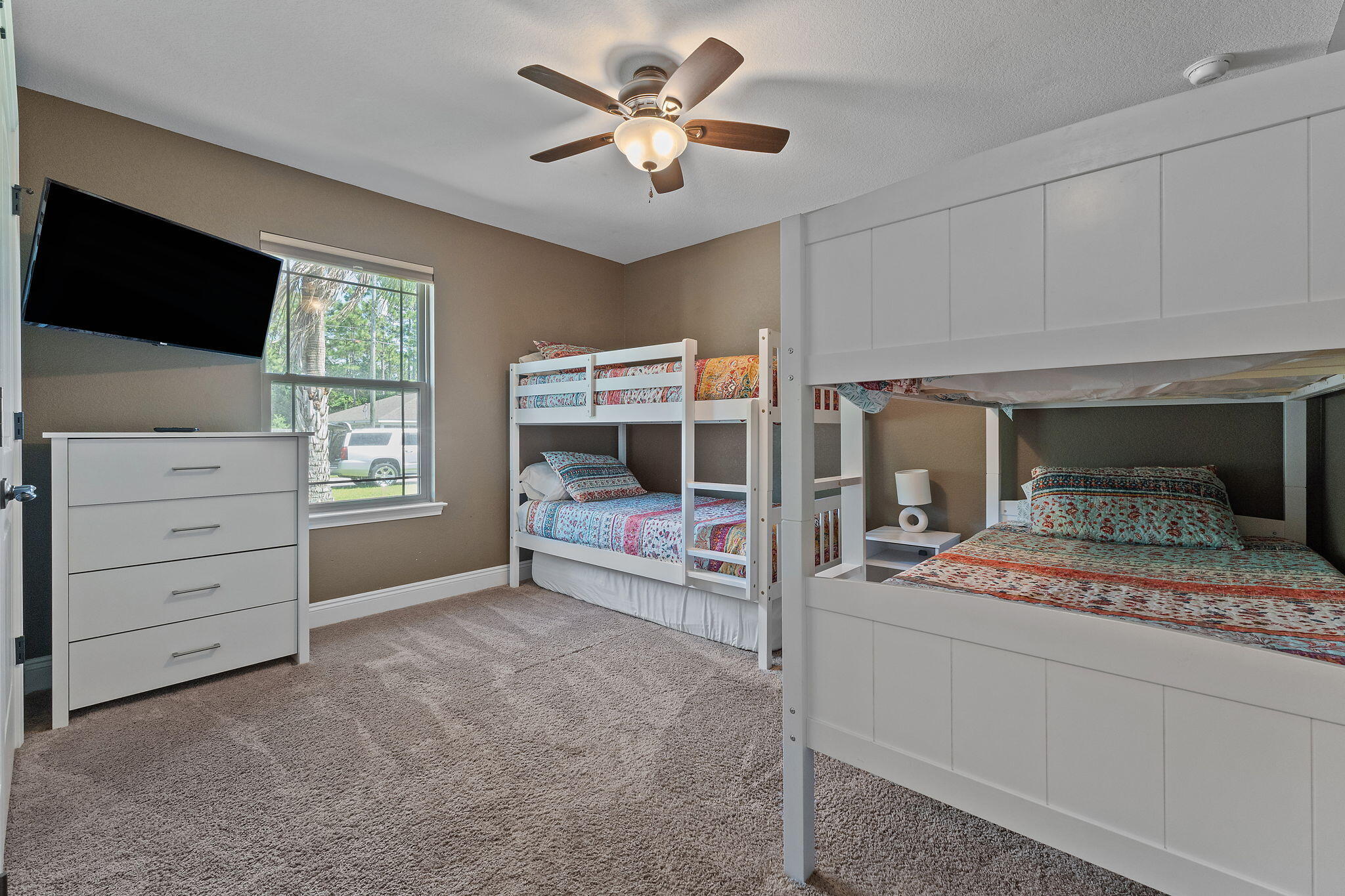 NAVARRE S/D 2ND ADDN - Residential
