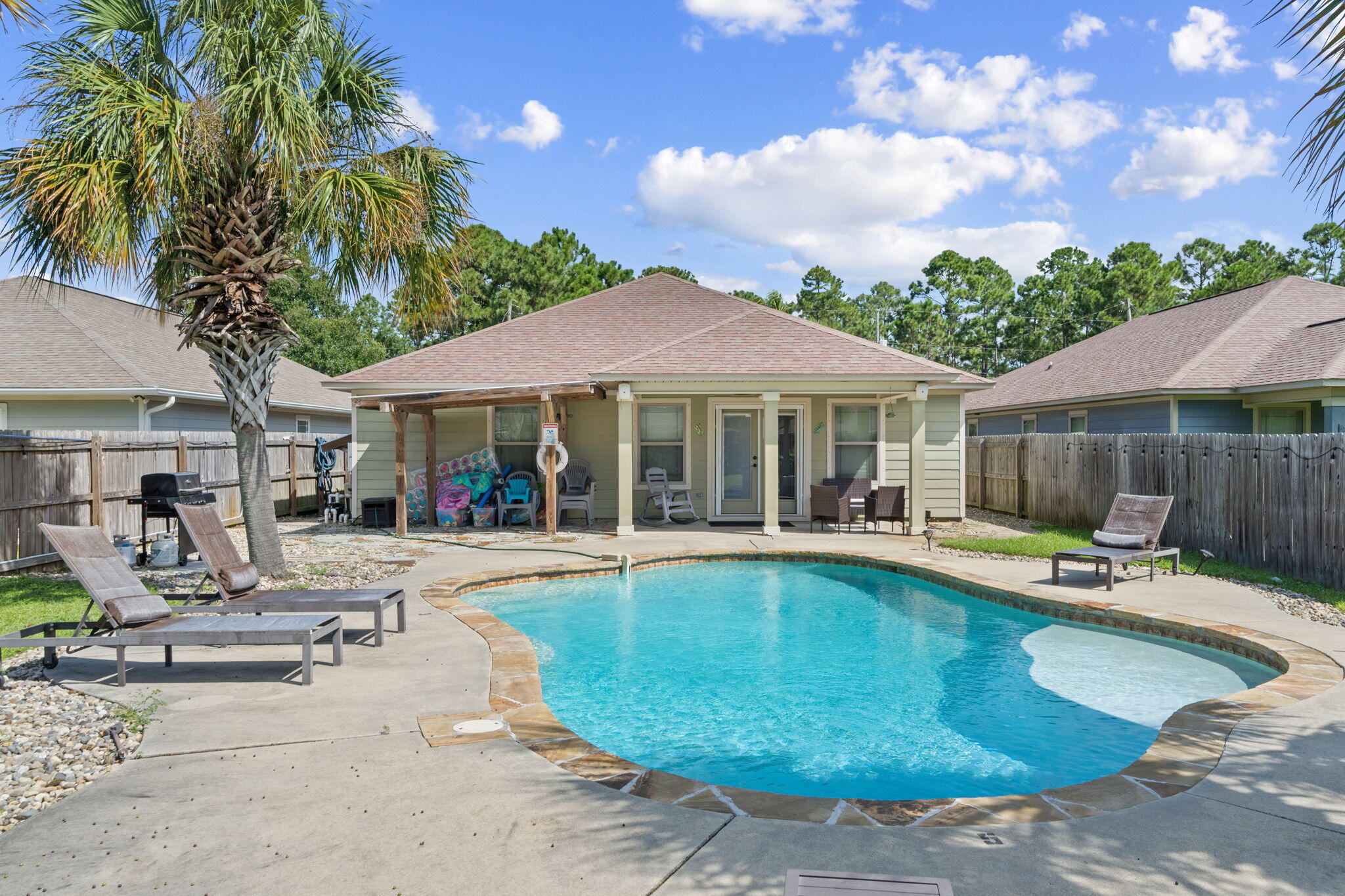 NAVARRE S/D 2ND ADDN - Residential